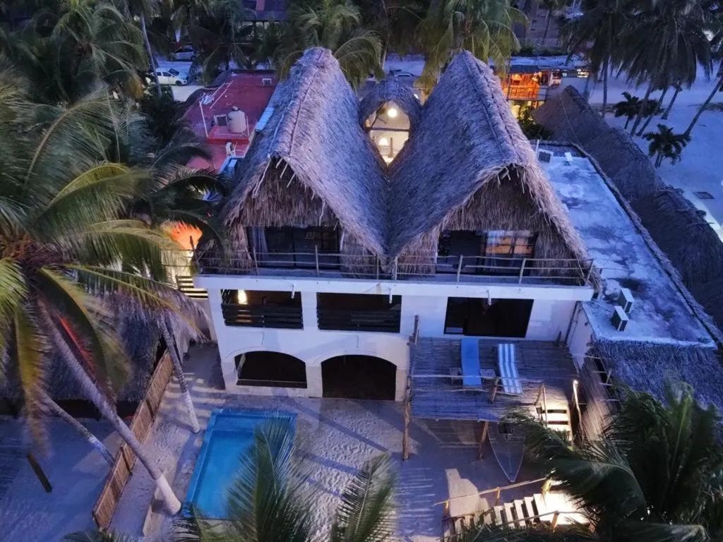 Casa Mate BeachFront HOUSES El Cuyo