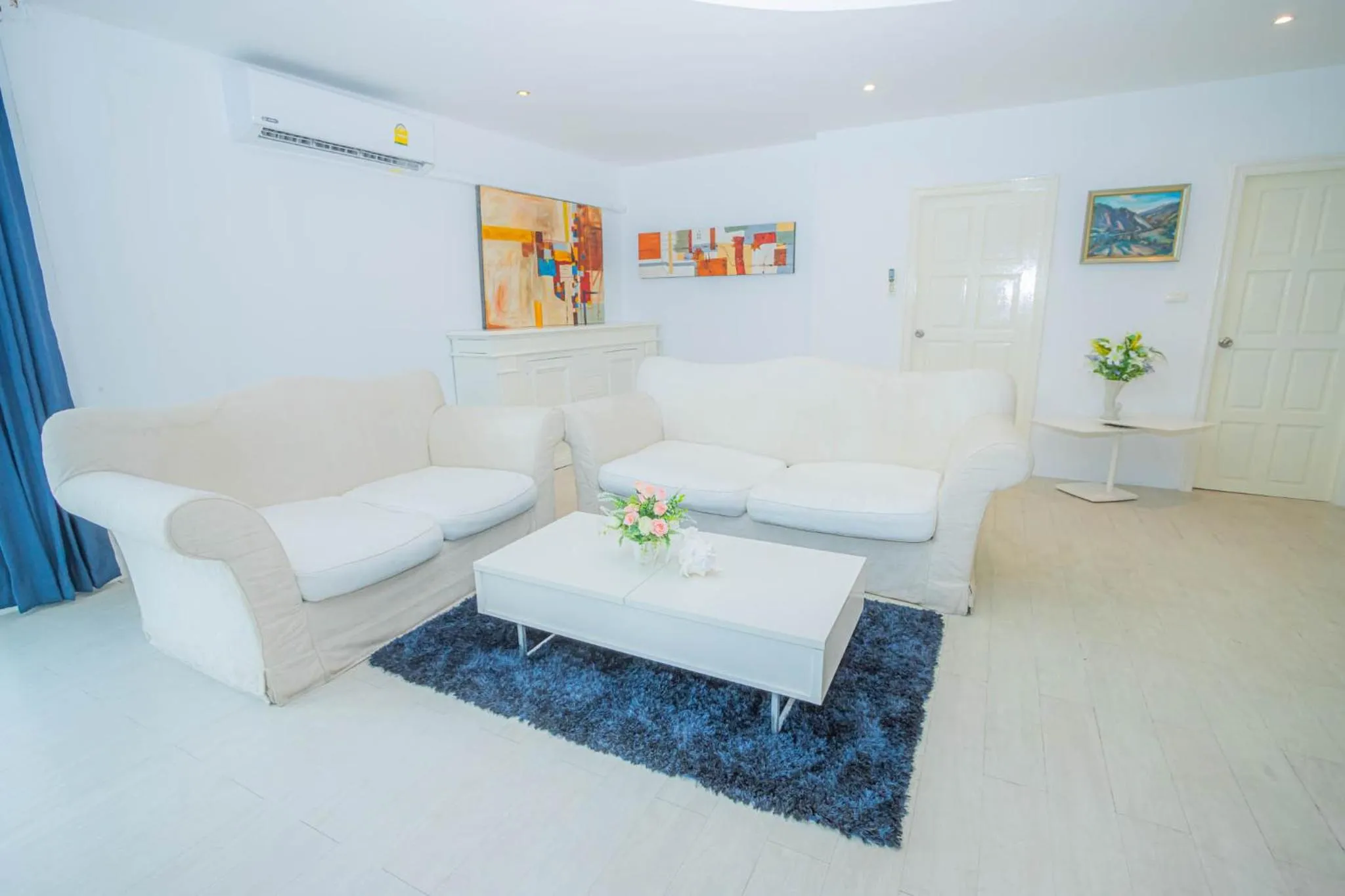 Living room in Utopia Kata By RoomQuest