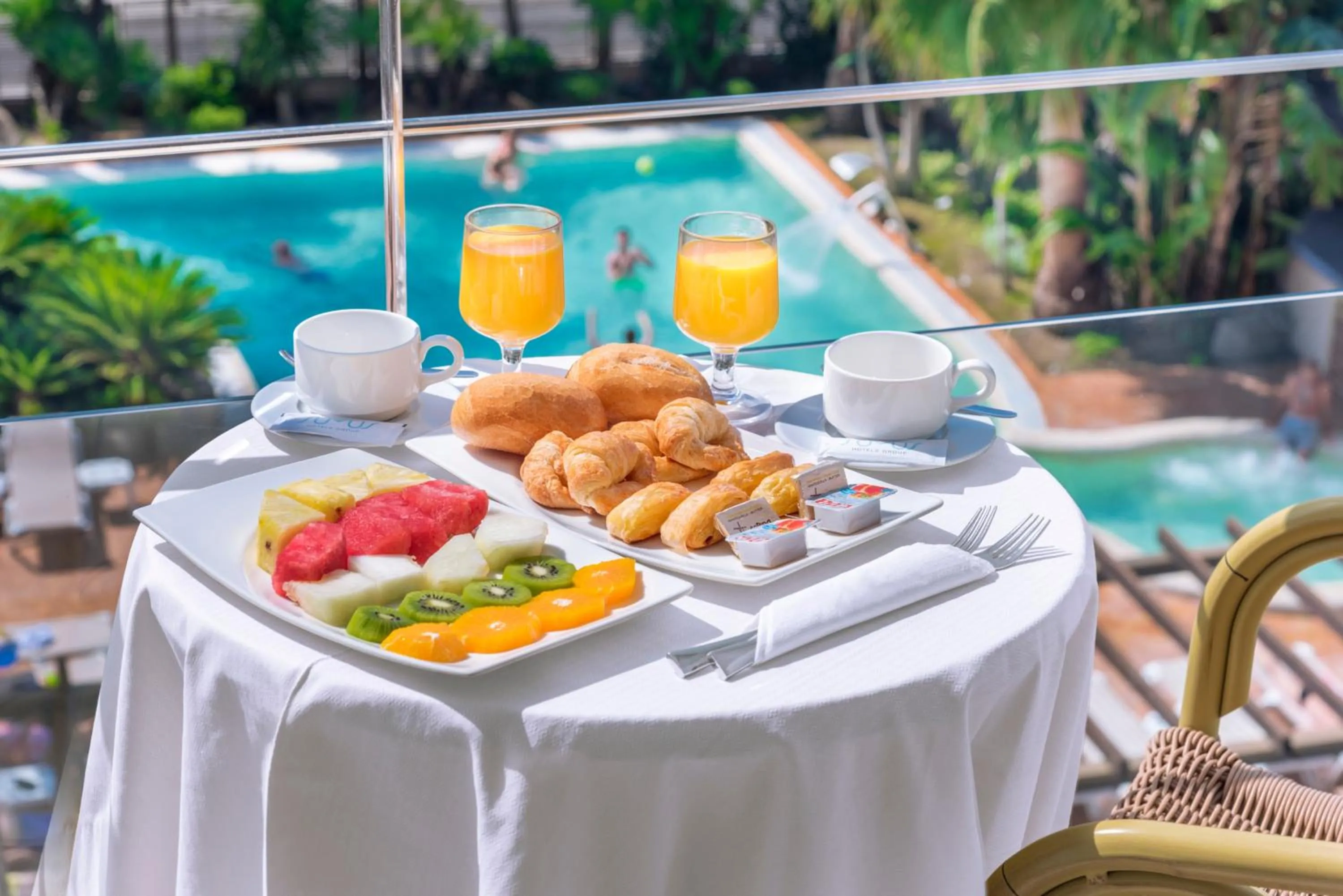 Pool view in Sumus Hotel Stella and Spa 4S Adults Recommended