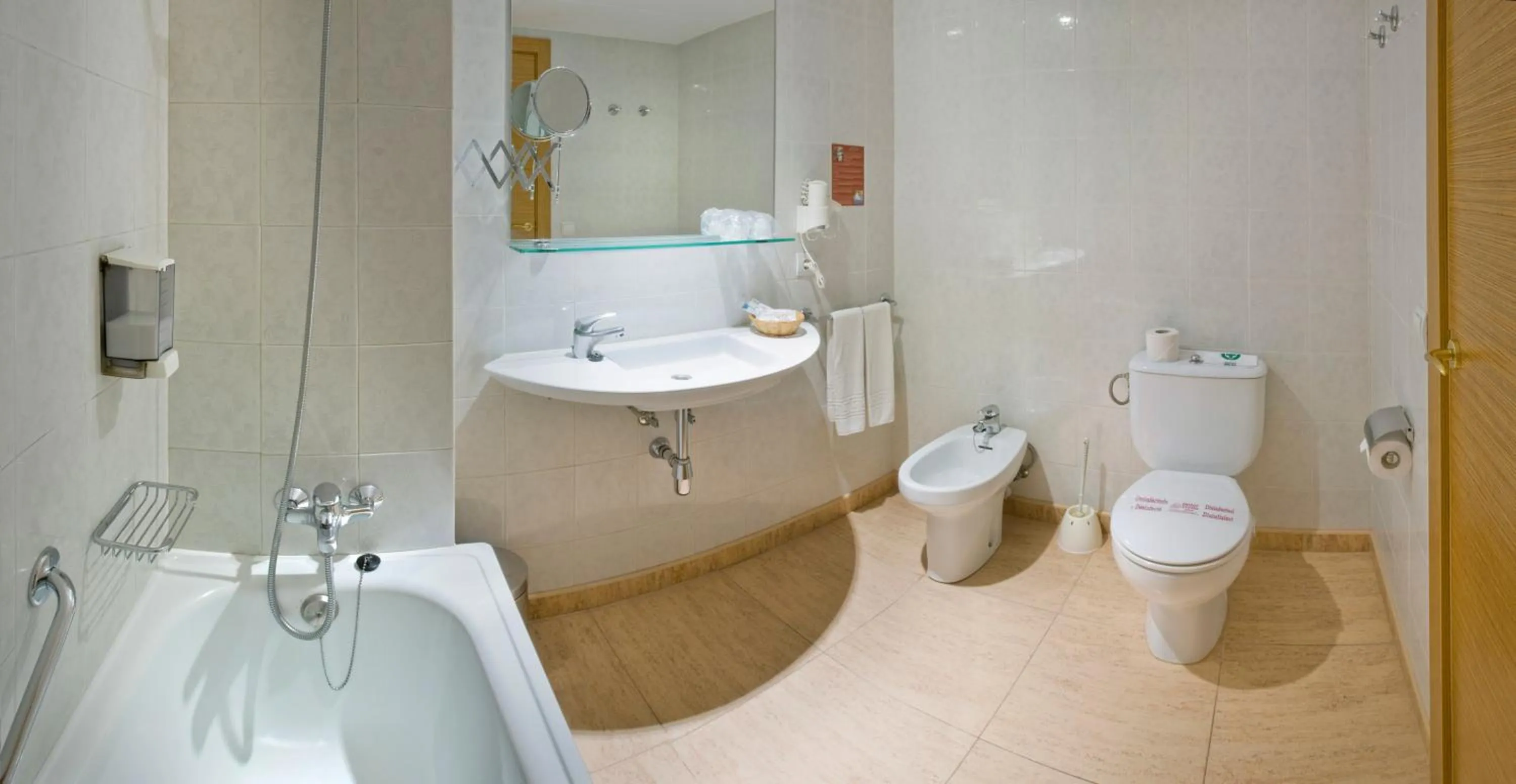 Toilet in Sumus Hotel Stella and Spa 4S Adults Recommended