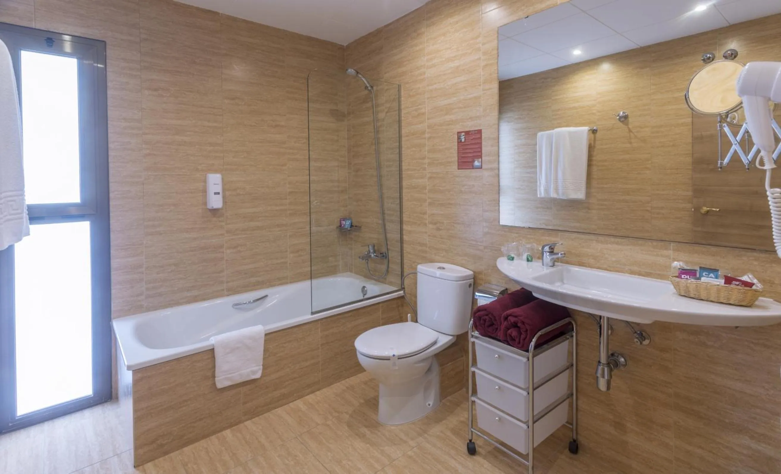 Shower in Sumus Hotel Stella and Spa 4S Adults Recommended