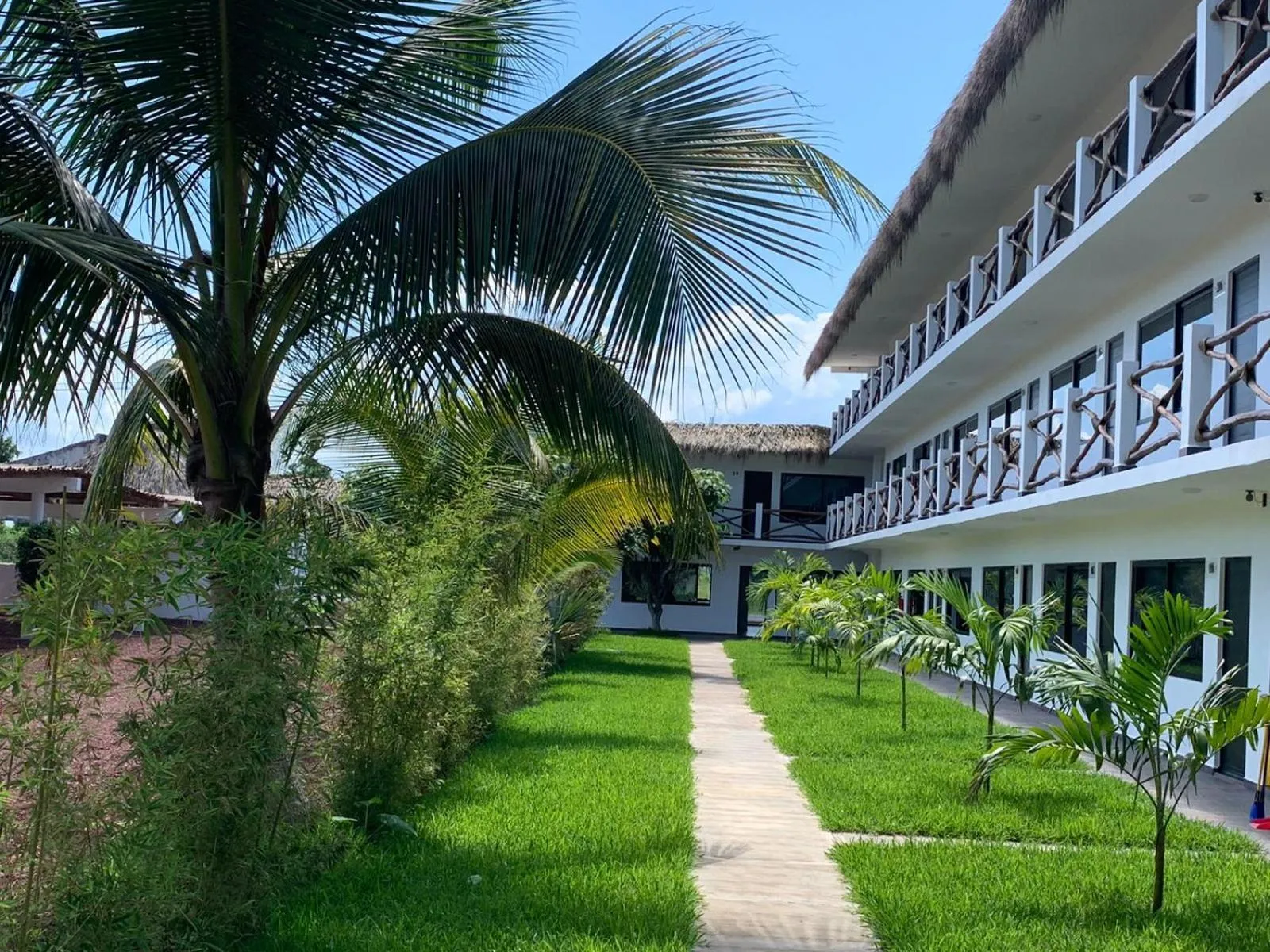 Property building in Mar De Estrellas - Hotel