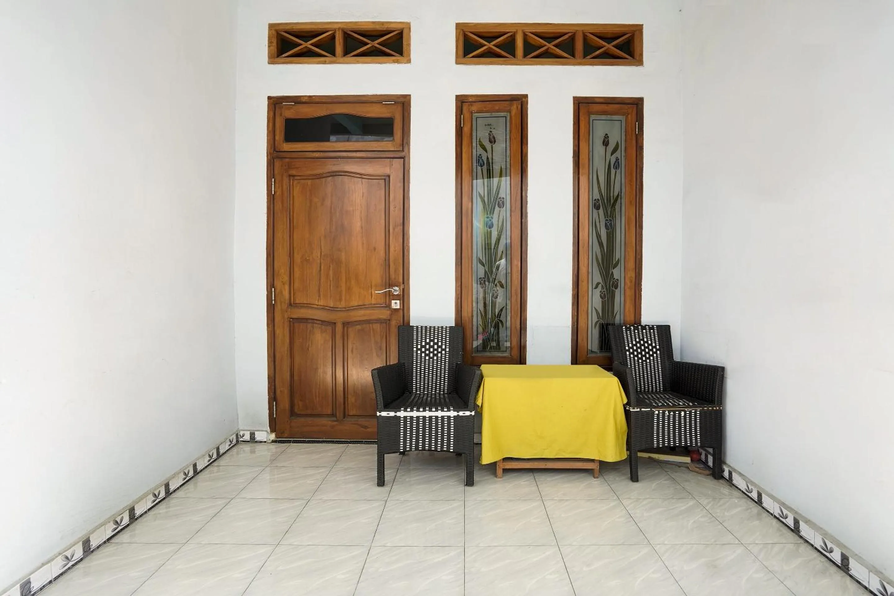 Lobby or reception in Hotel O Gamping Homestay Syariah