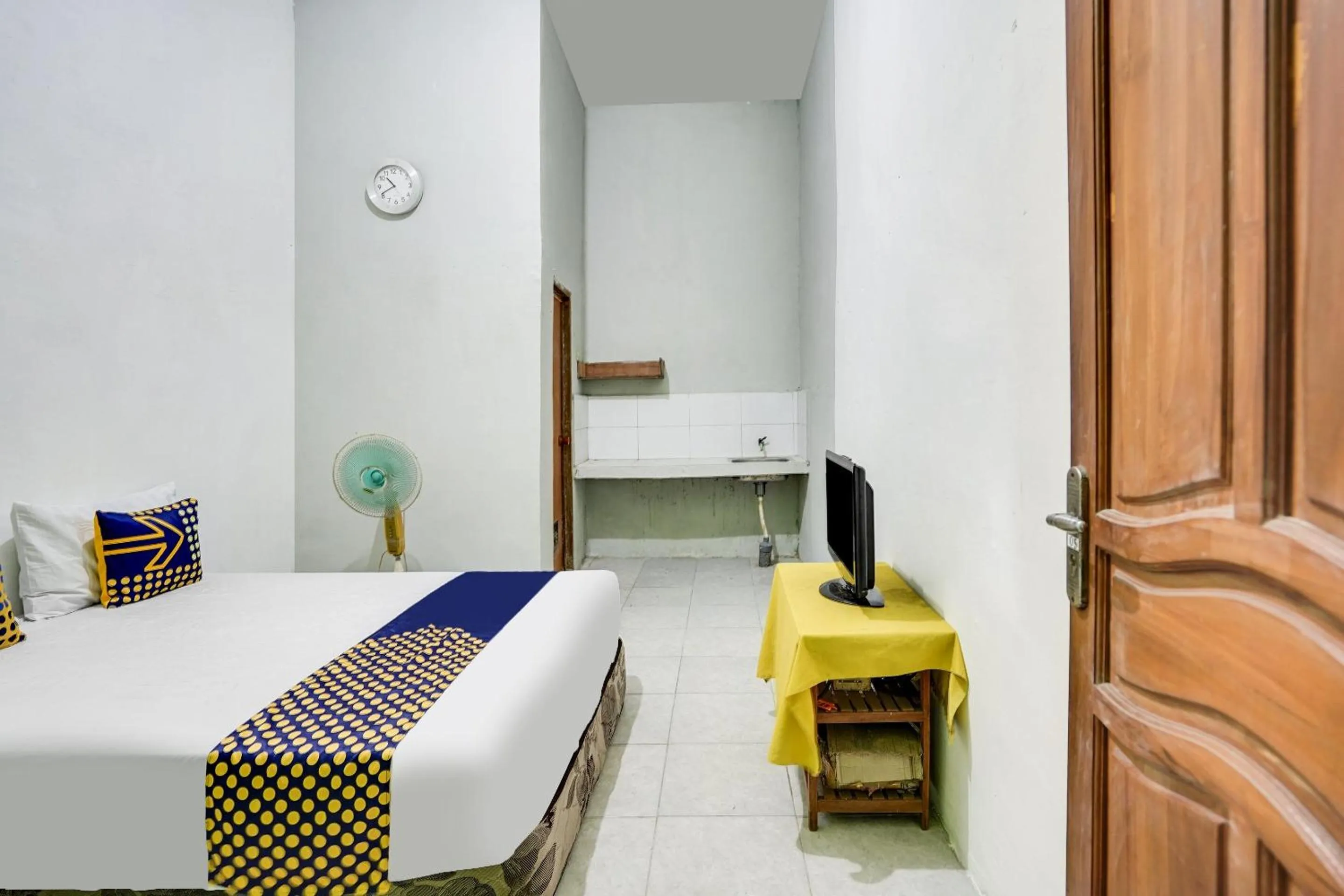 Bedroom in Hotel O Gamping Homestay Syariah