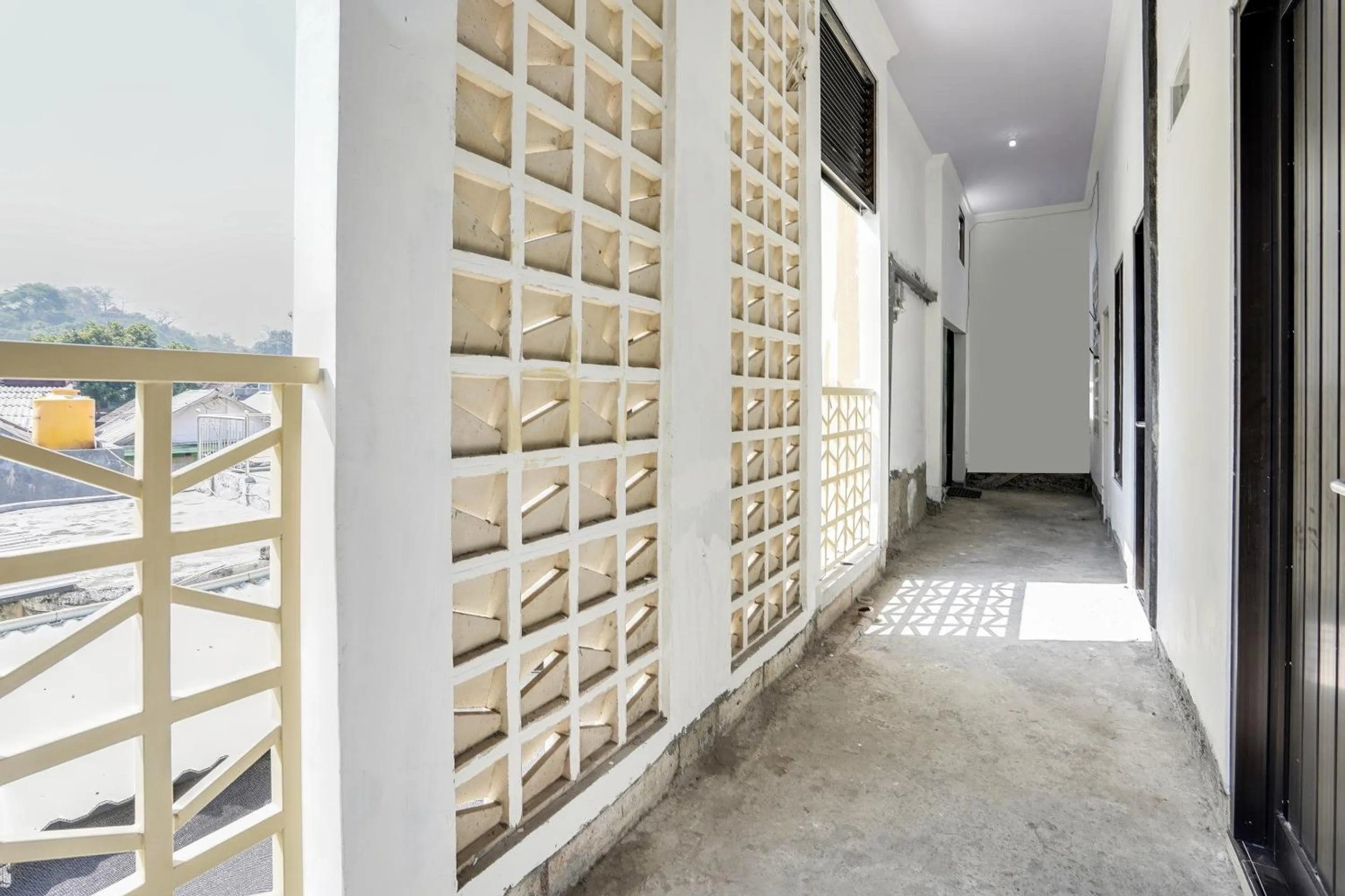 Lobby or reception in Hotel O Rumah Kost Gresik Syariah