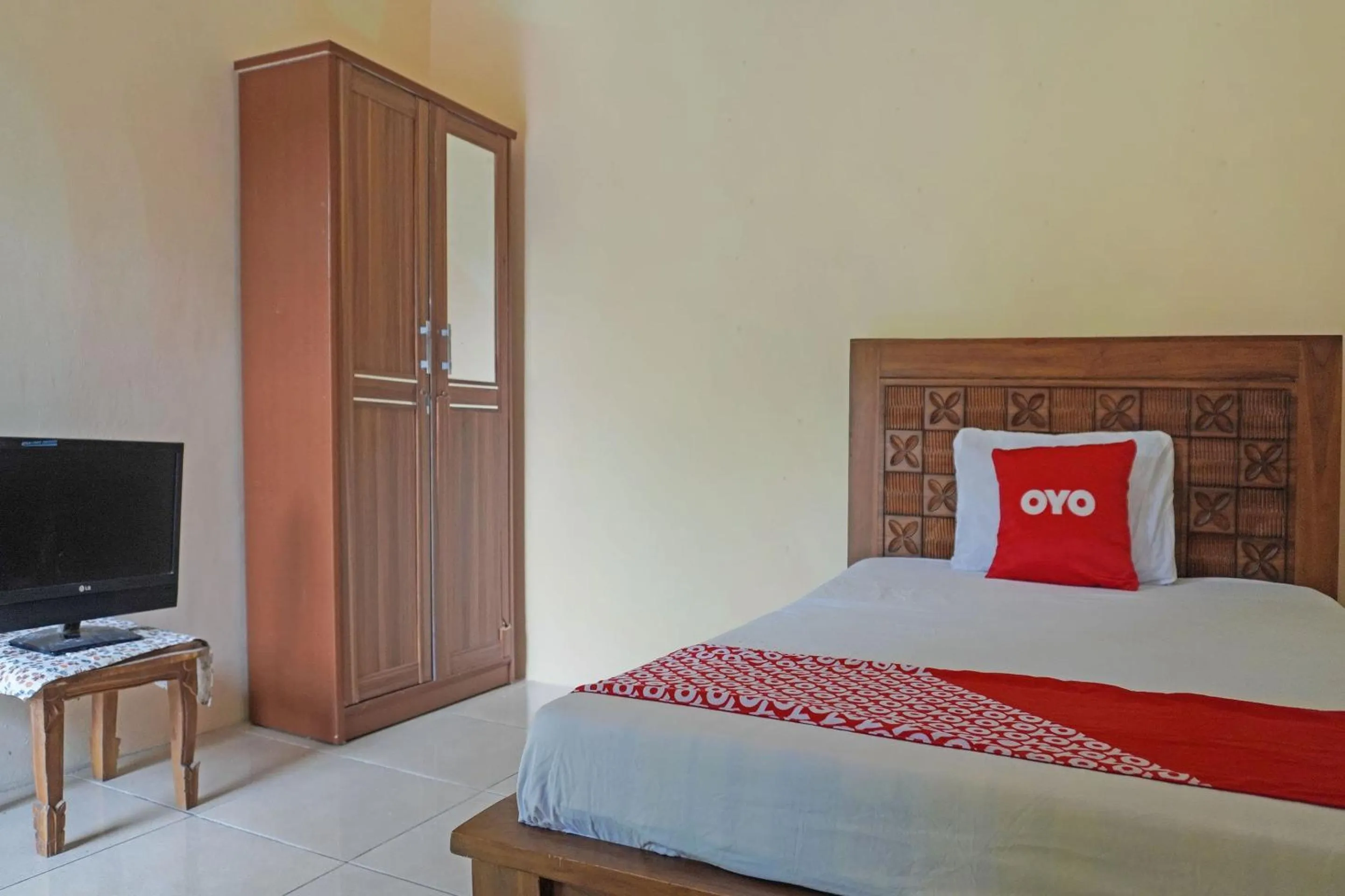 Bedroom, Bed in OYO 91762 Green Home Stay Syariah
