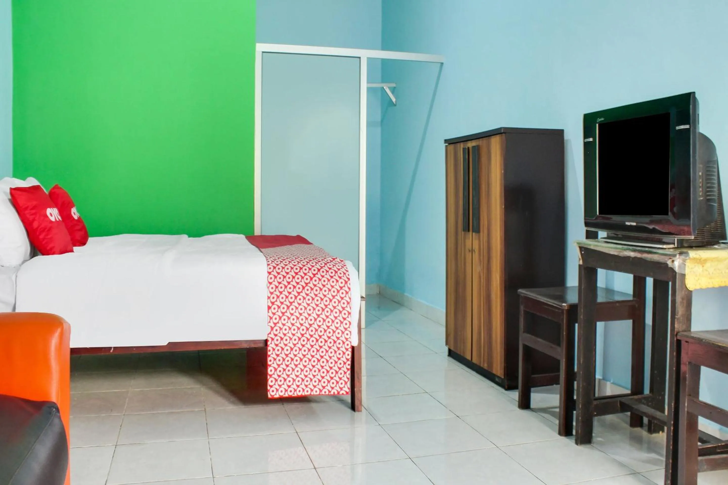 Bedroom in Hotel O Wisma Harapan Baik