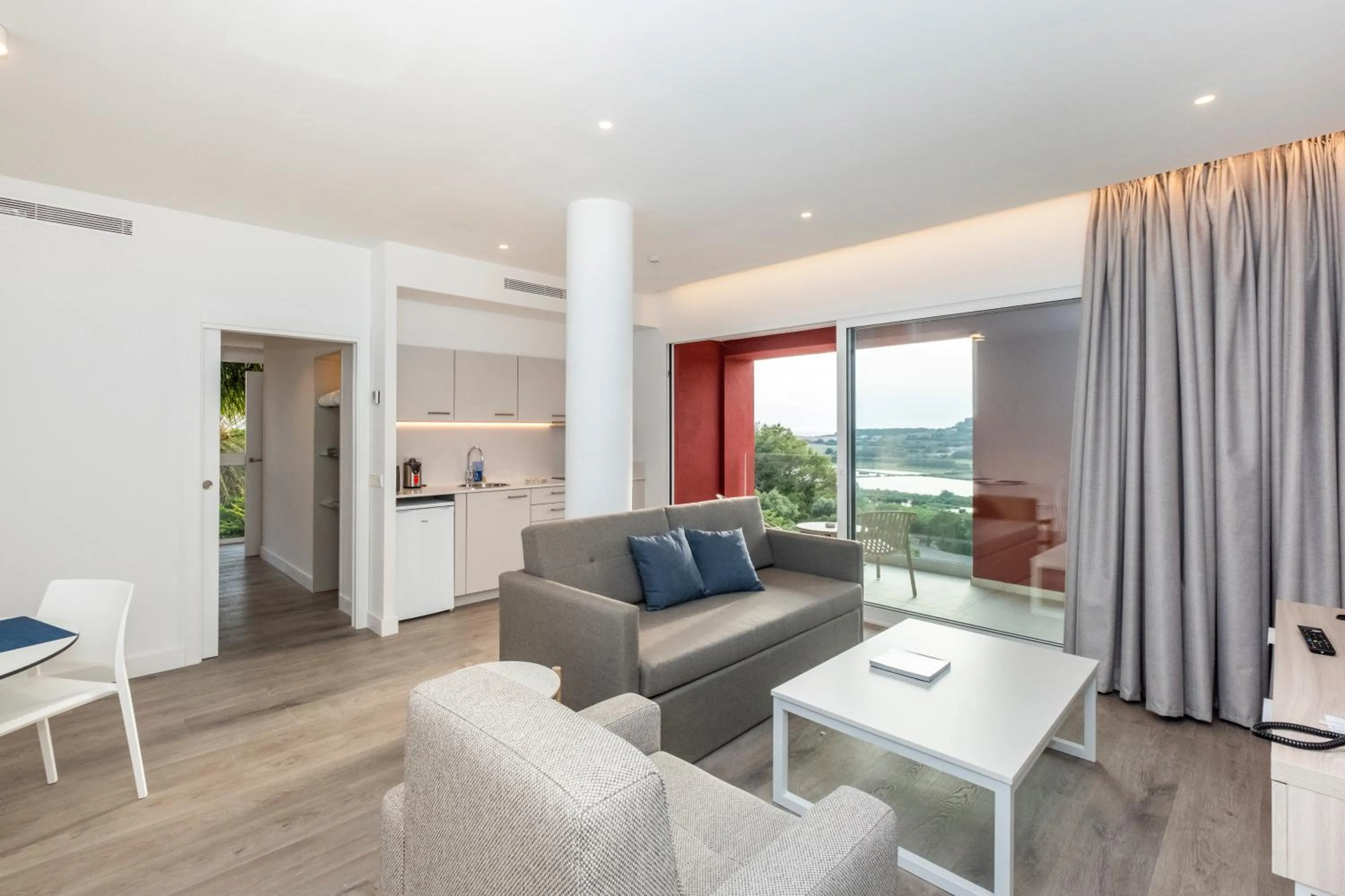 Living room in HG Jardín de Menorca