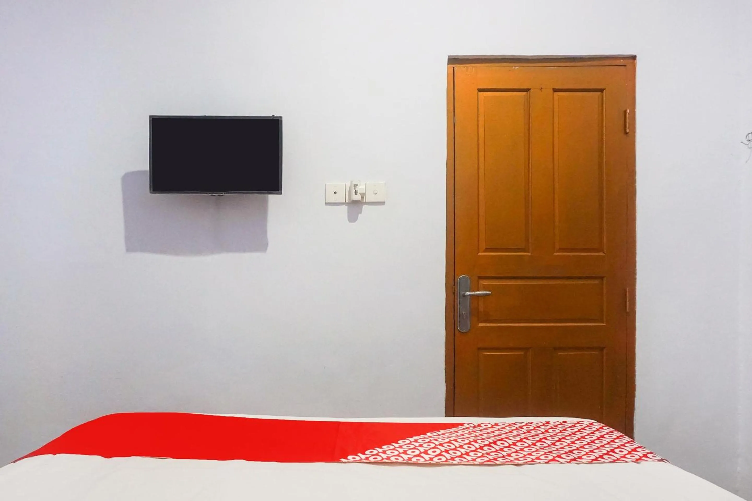 Bedroom, Bed in Hotel O Pondok Hikmah Makassar