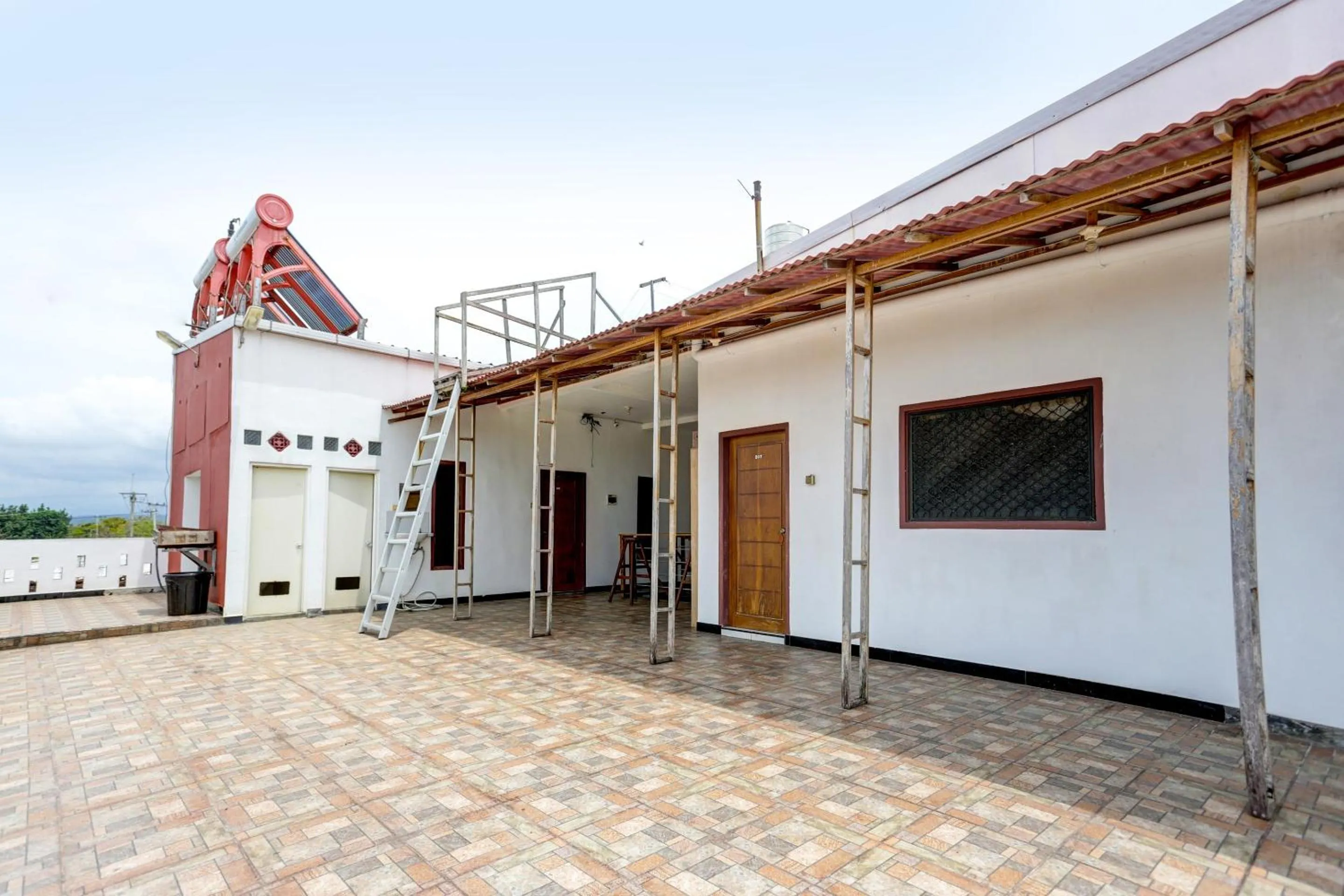 Facade/entrance in OYO 91773 Ab Homestay