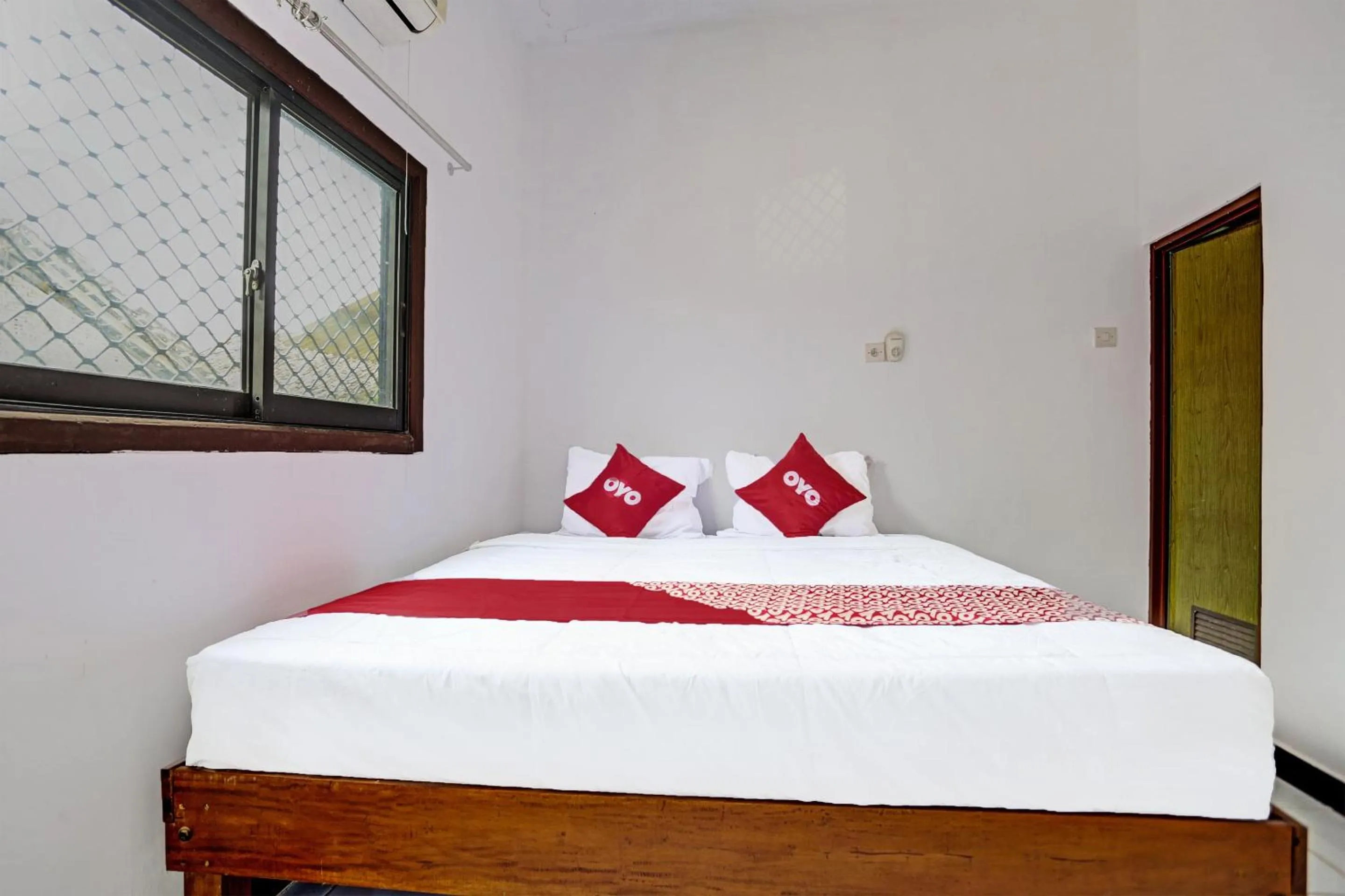 Bedroom in OYO 91773 Ab Homestay