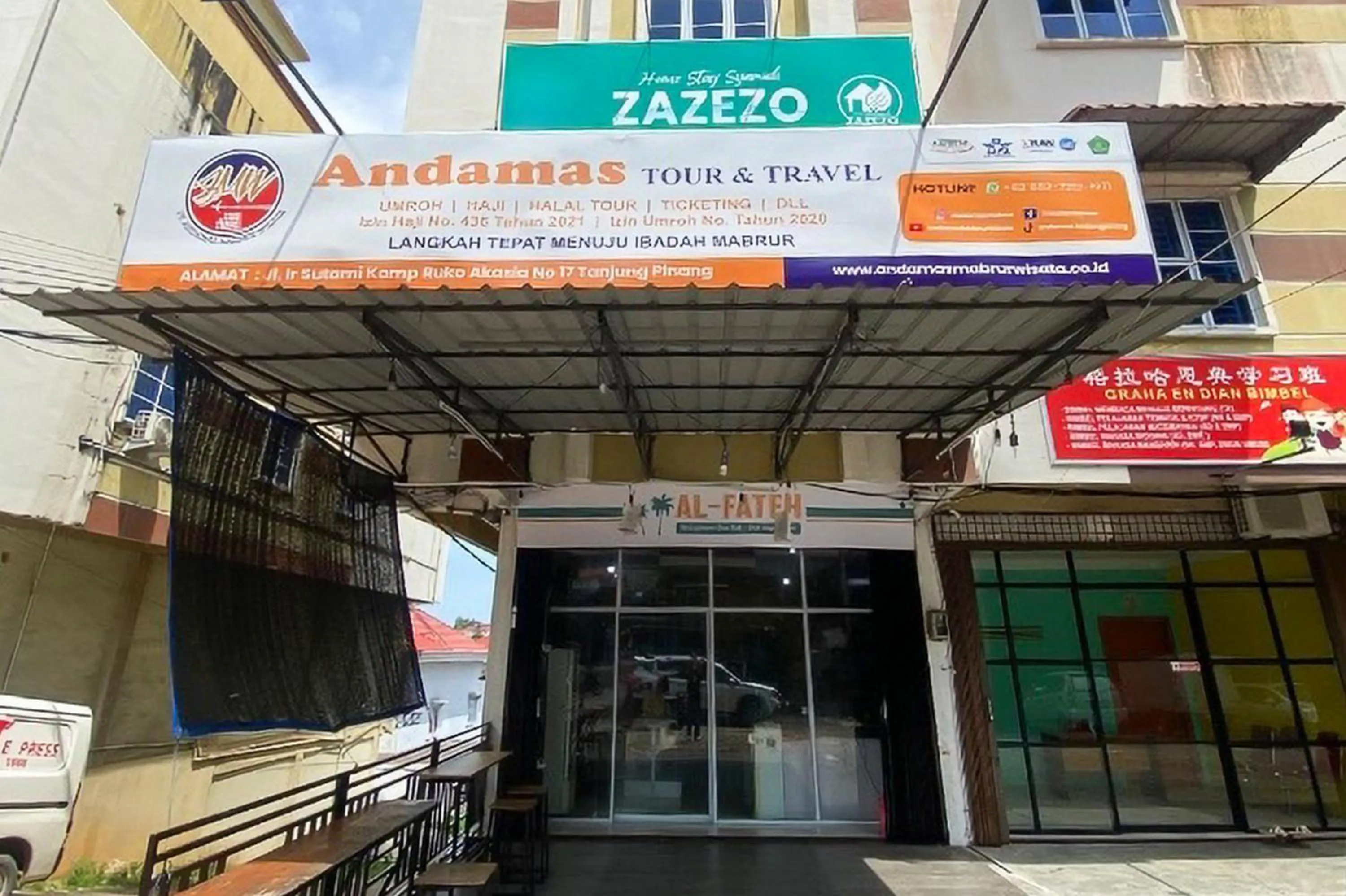 Facade/entrance in Zazezo Homestay Syariah RedPartner
