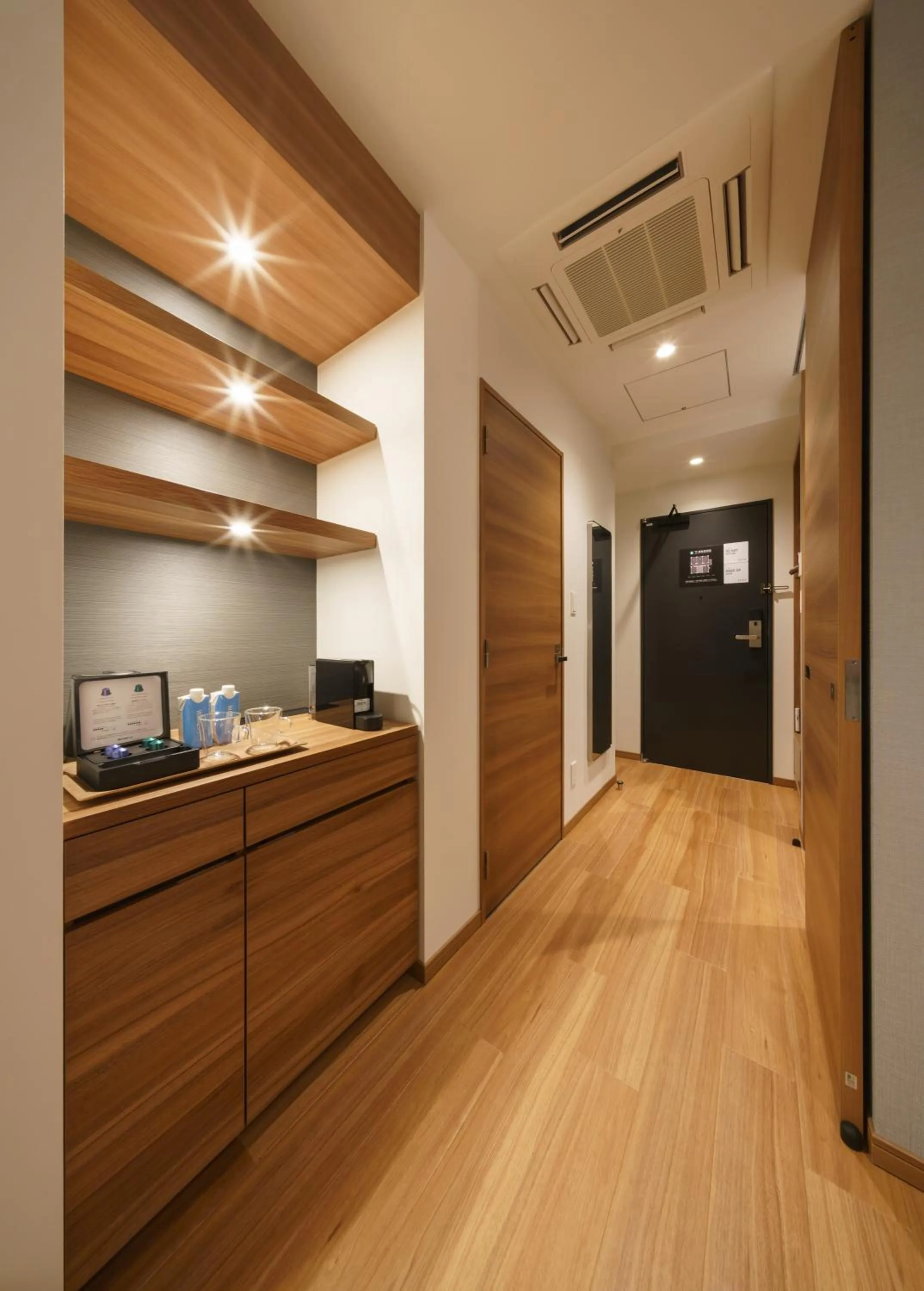 Coffee/tea facilities in HOTEL SAILS