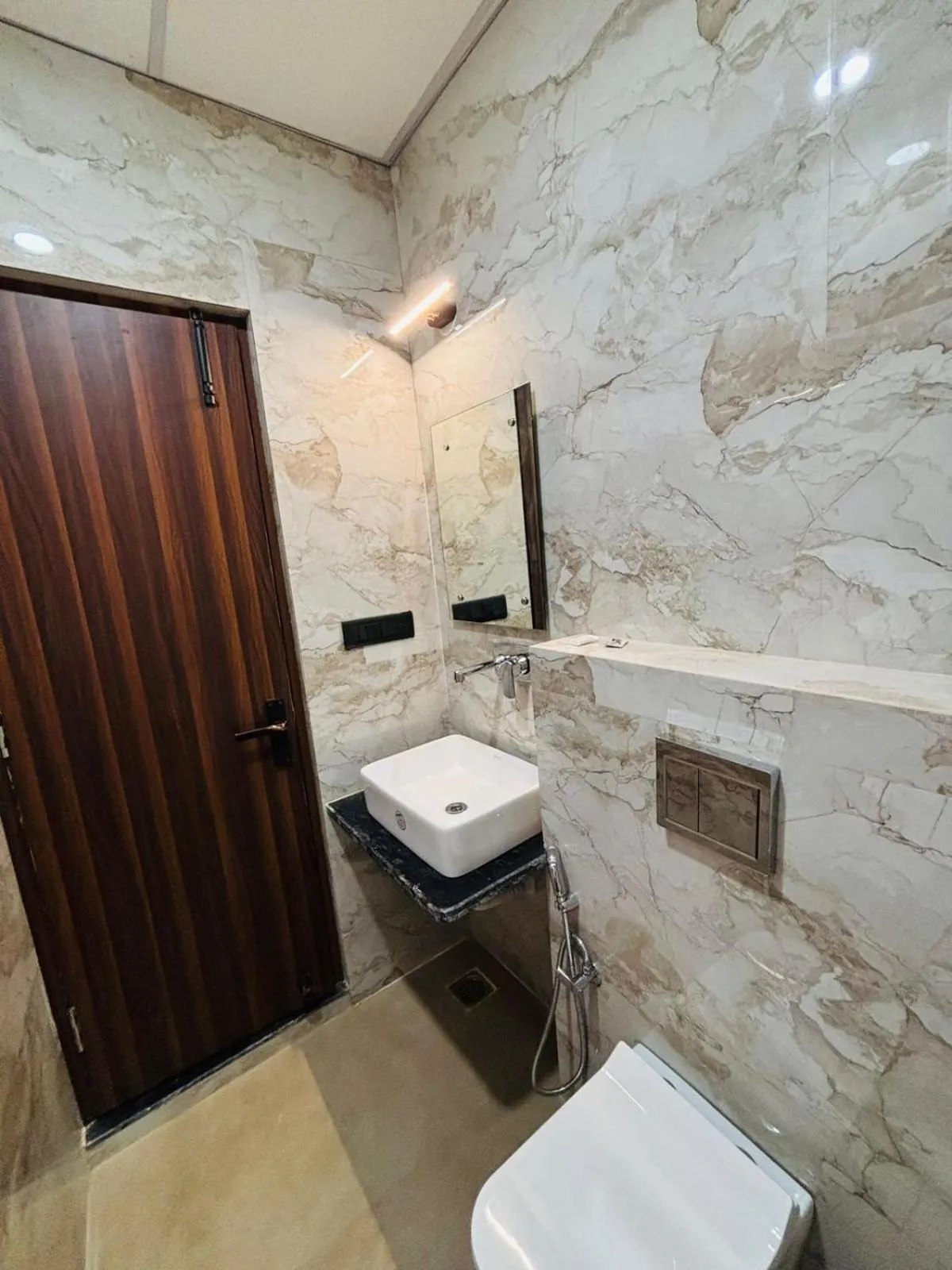 Toilet in Hotel Taj Way by Jyoti Villa