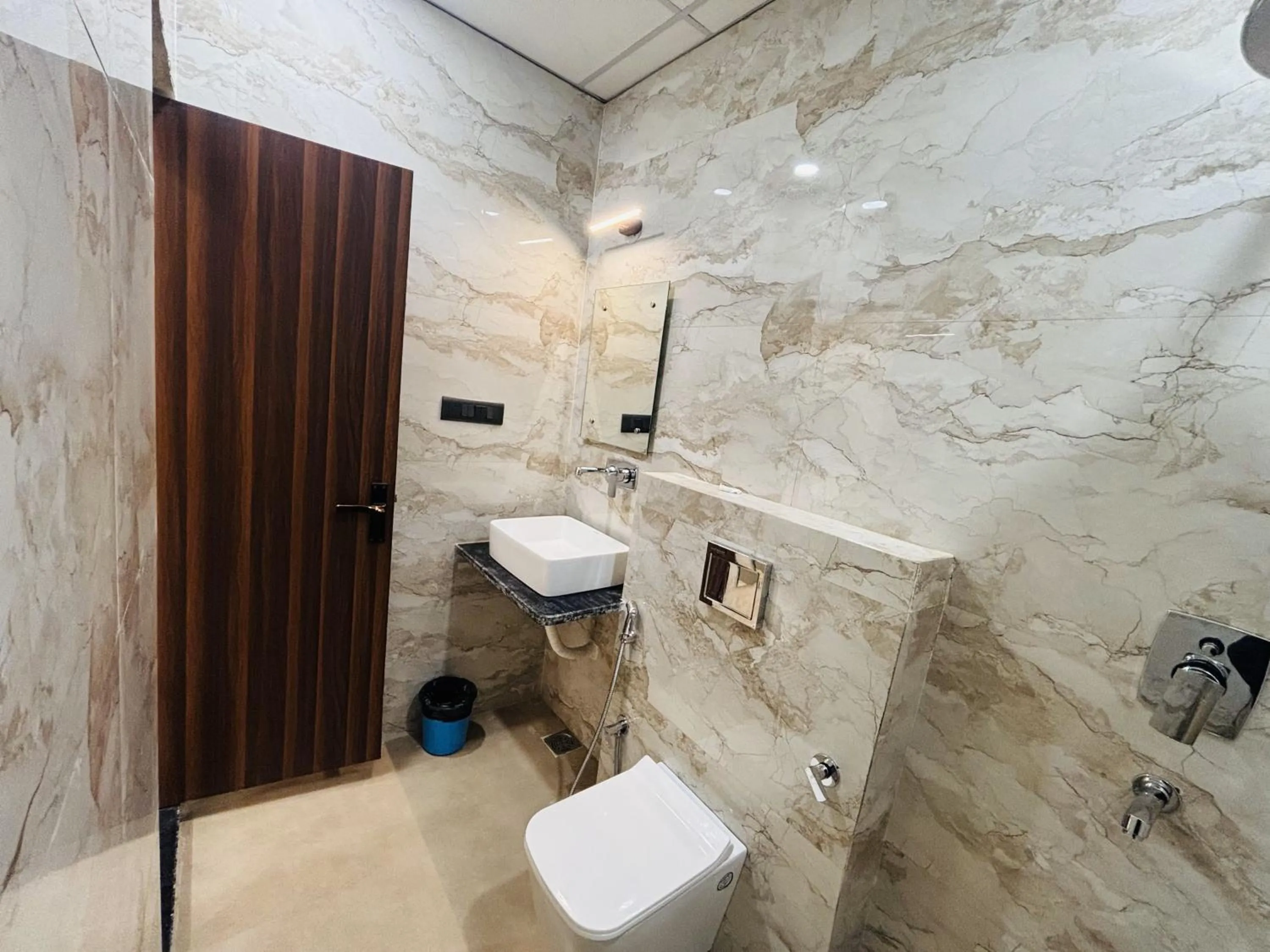 Shower in Hotel Taj Way by Jyoti Villa