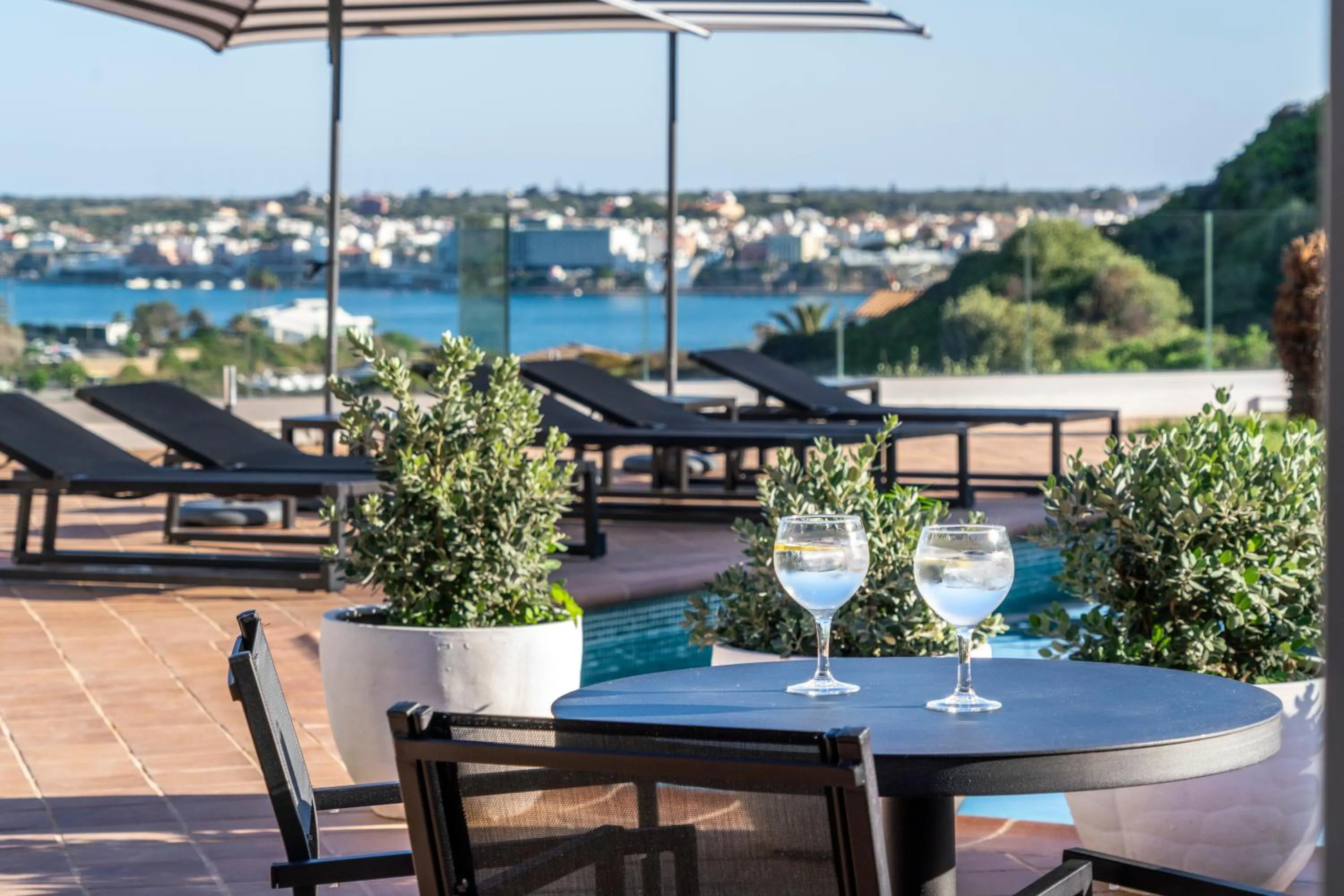 Restaurant/places to eat in Calallonga Hotel Menorca