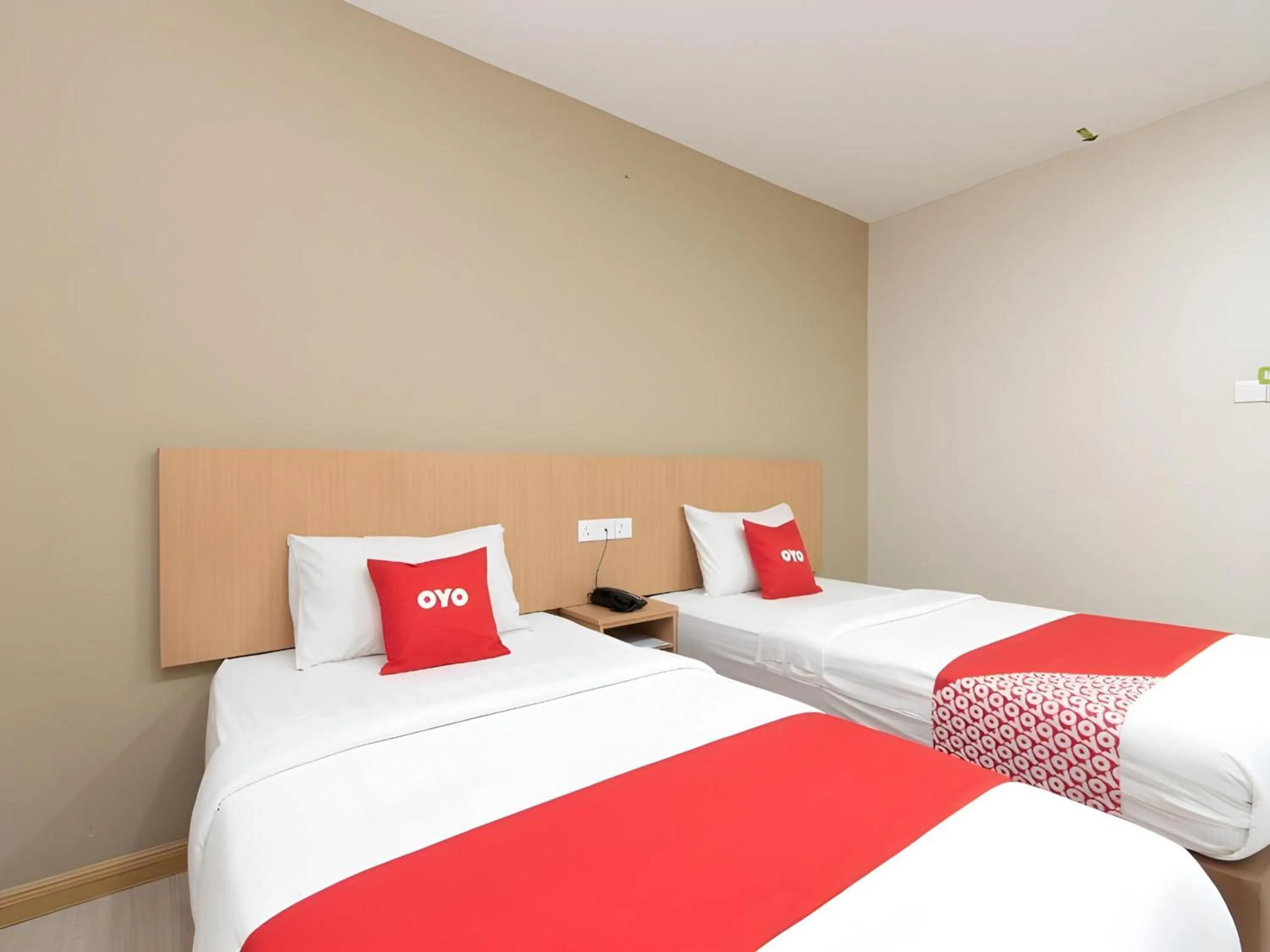 Photo of the whole room in Capital O 89344 Labuan Avenue Hotel