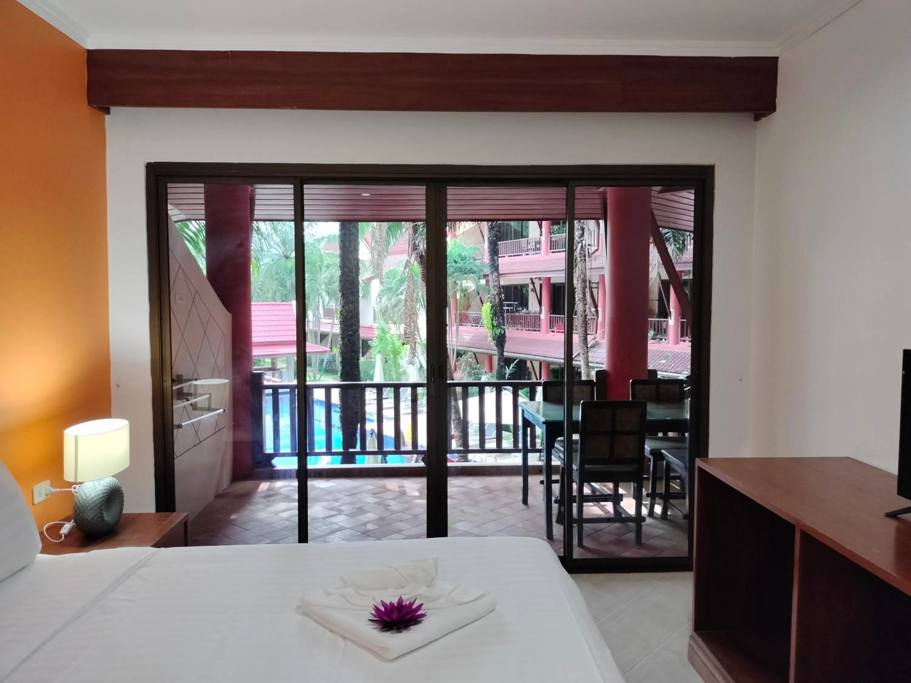 Bed in Sai Rougn apartment