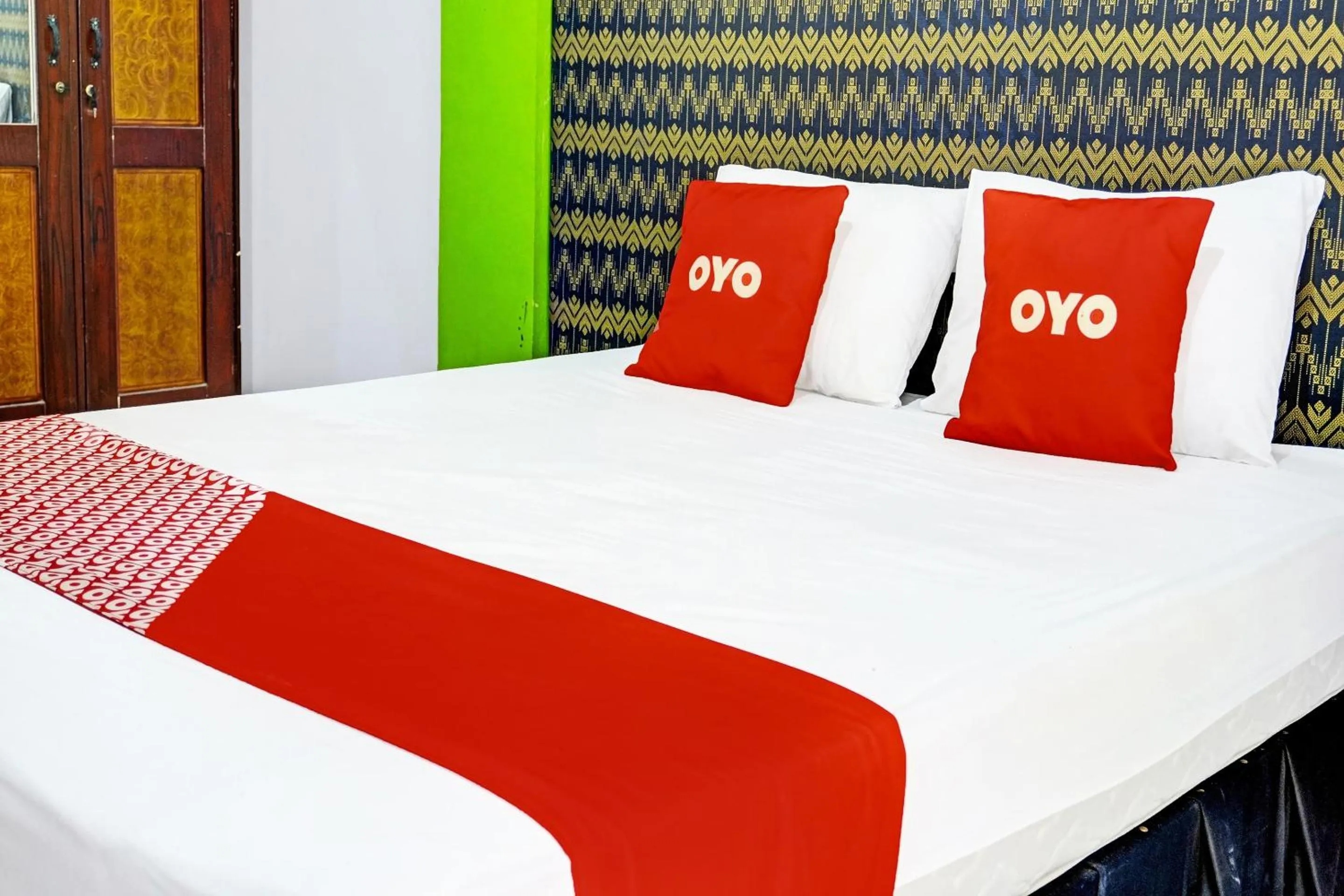 Bedroom in OYO 91796 Guest House Ghalta Syariah