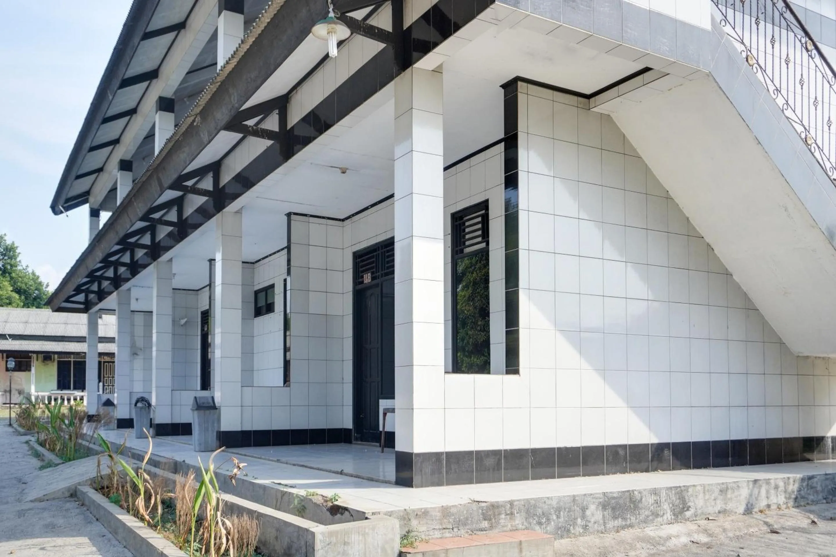 Facade/entrance in Hotel O Mutiara Guest House