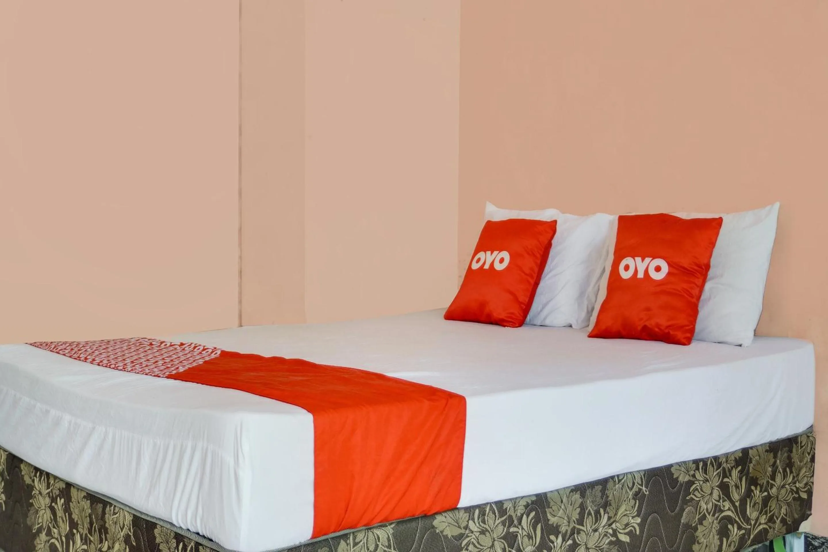 Bedroom, Bed in Hotel O Mutiara Guest House