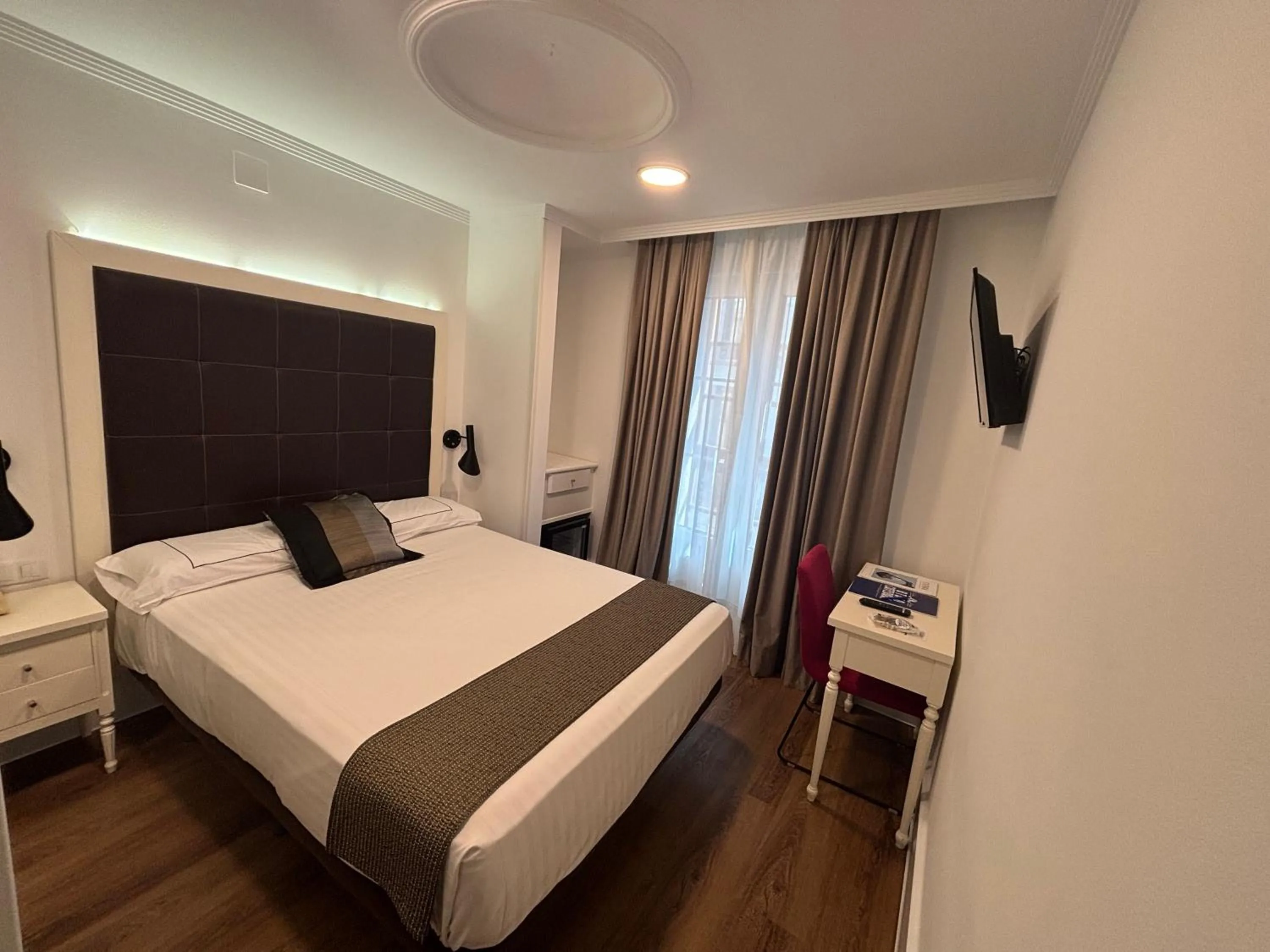 Decorative detail, Bed in Hotel Boutique Catedral