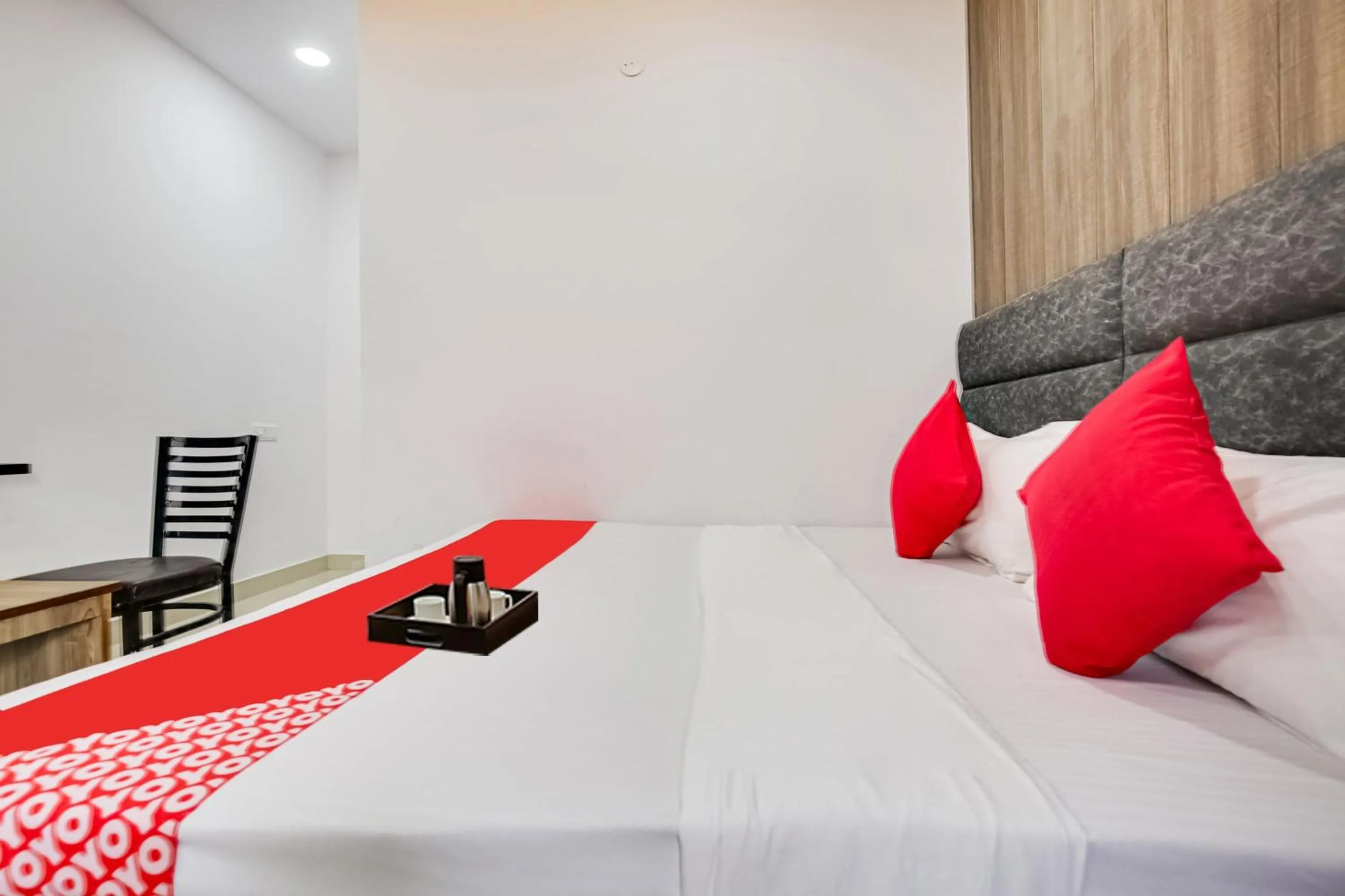 Lobby or reception, Bed in Hotel O City Stay