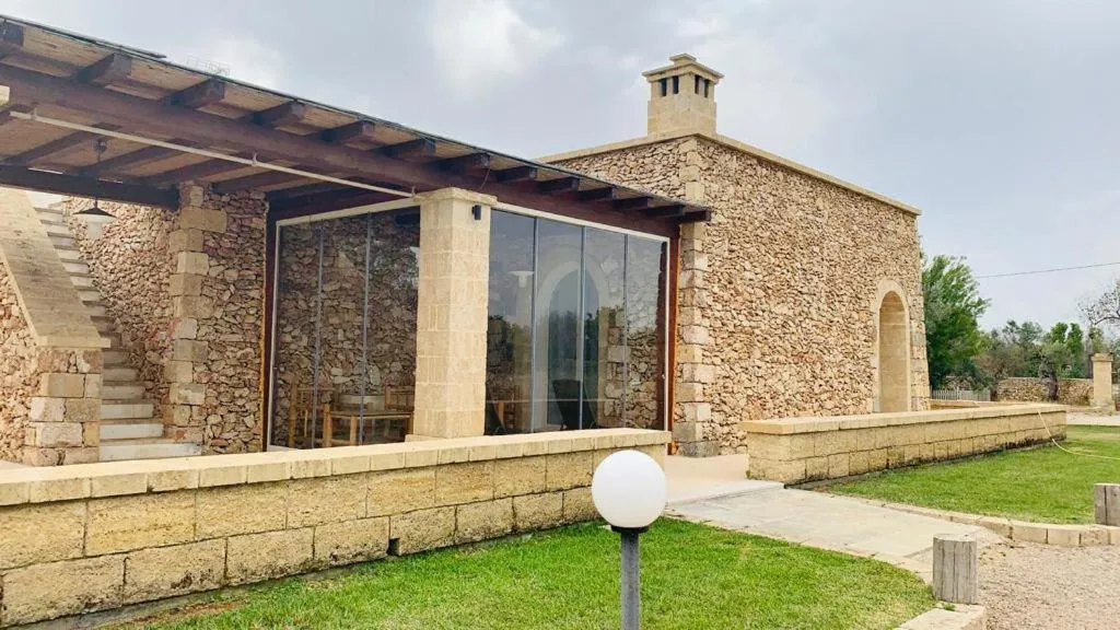 Property building in Borgo Rosso Terra