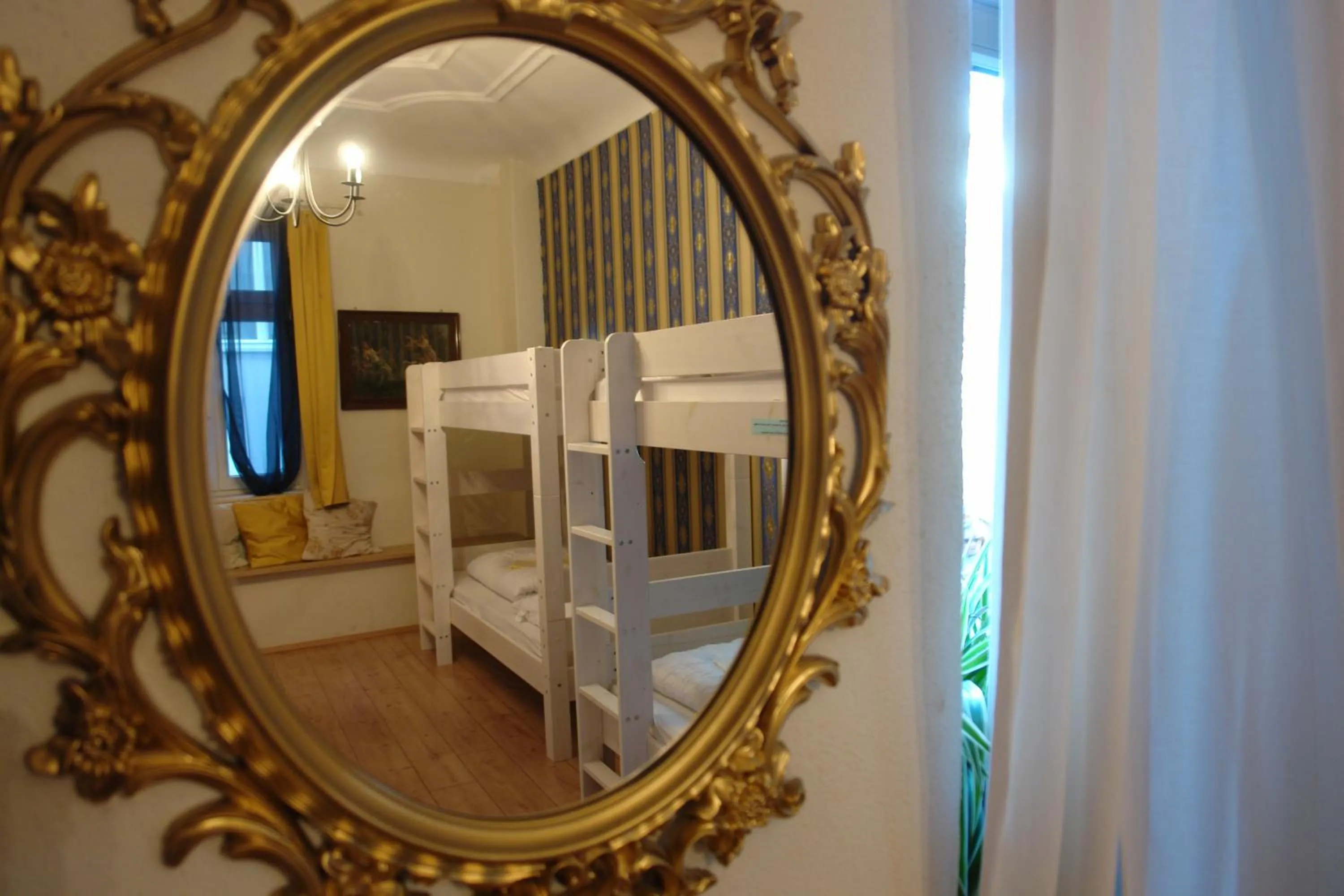 Photo of the whole room, Bed in Lotte - The Backpackers