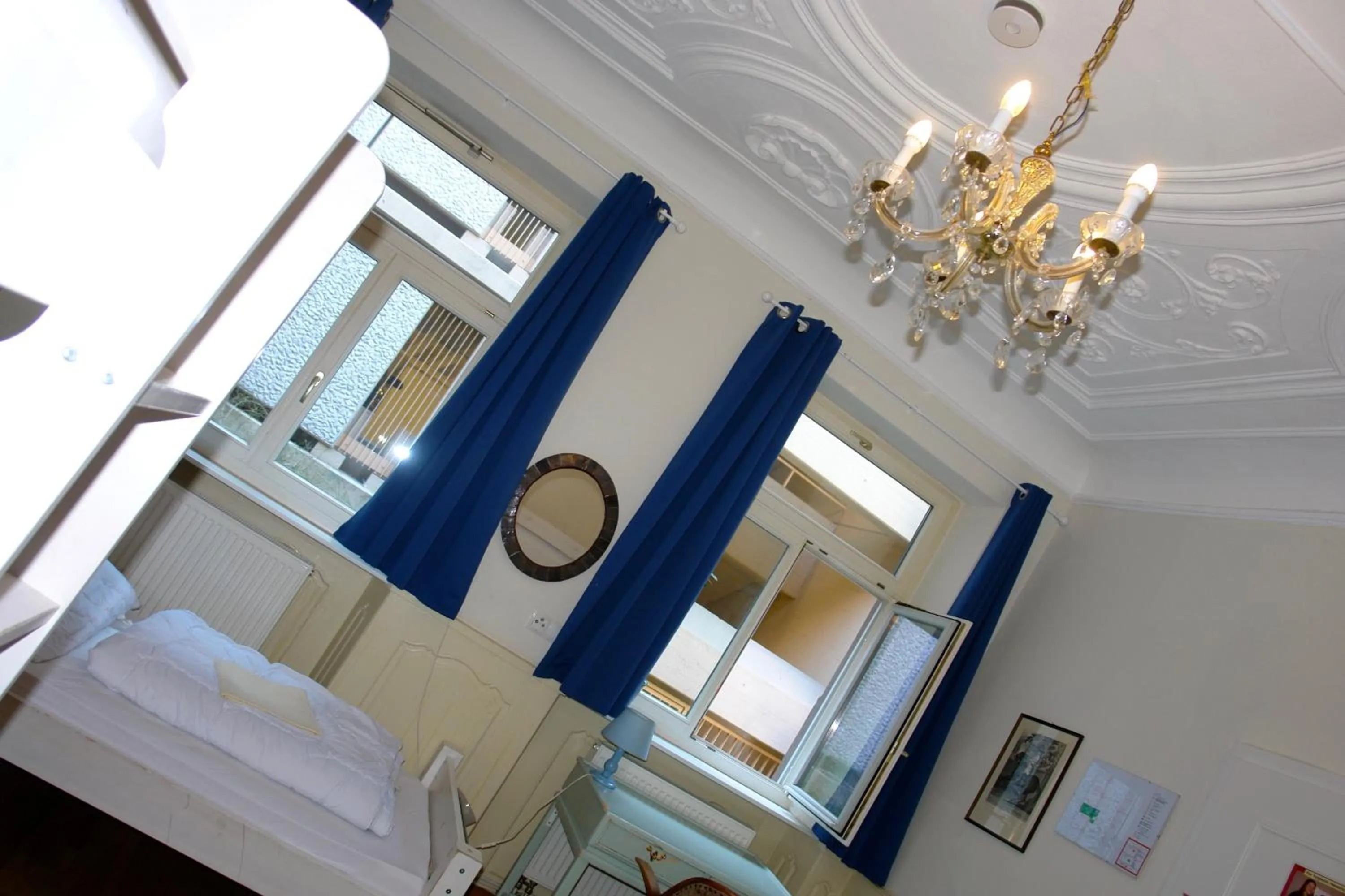 Photo of the whole room, Bed in Lotte - The Backpackers