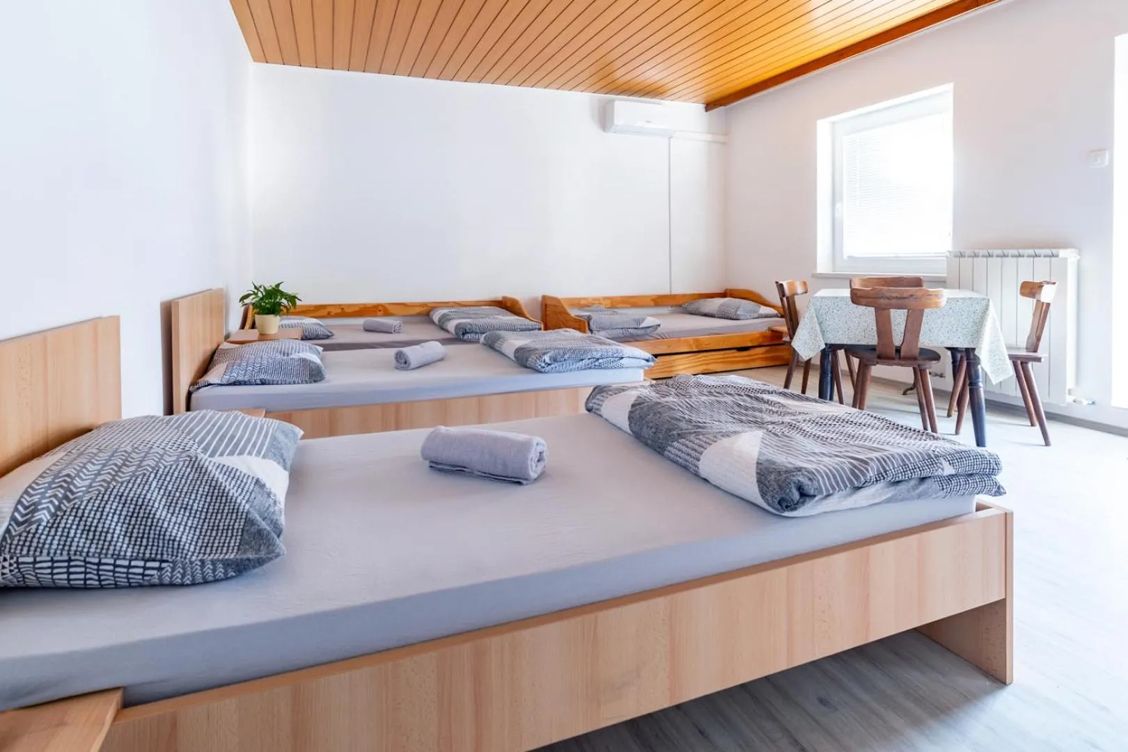 Bed in Bed and Breakfast Špelca