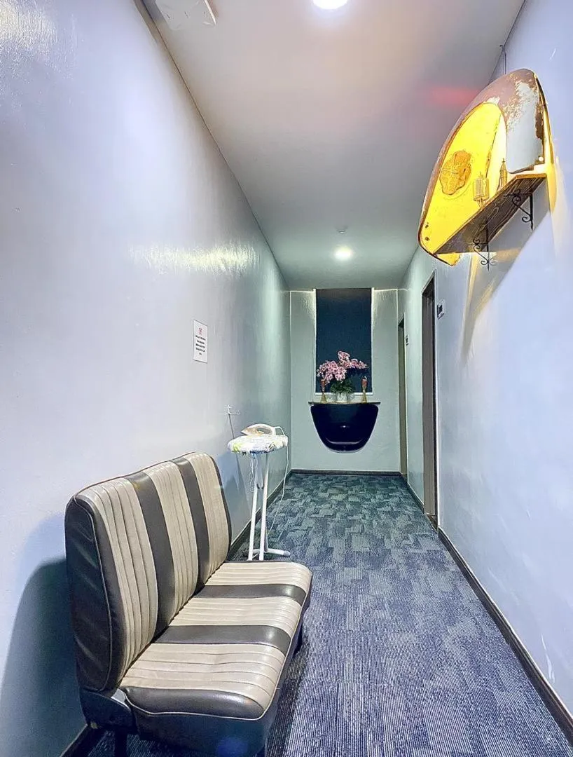 Seating area in RNK BoutiQue HOTEL