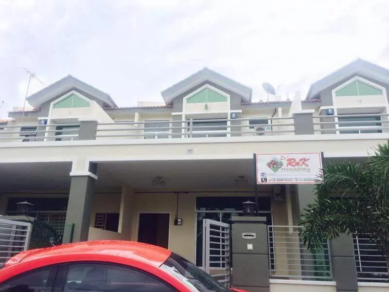 Property building in RNK BoutiQue HOTEL