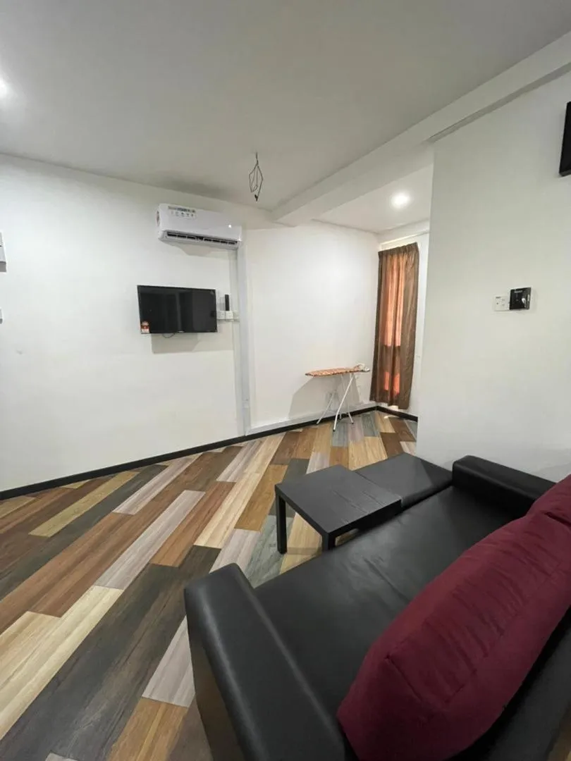 TV and multimedia in RNK BoutiQue HOTEL