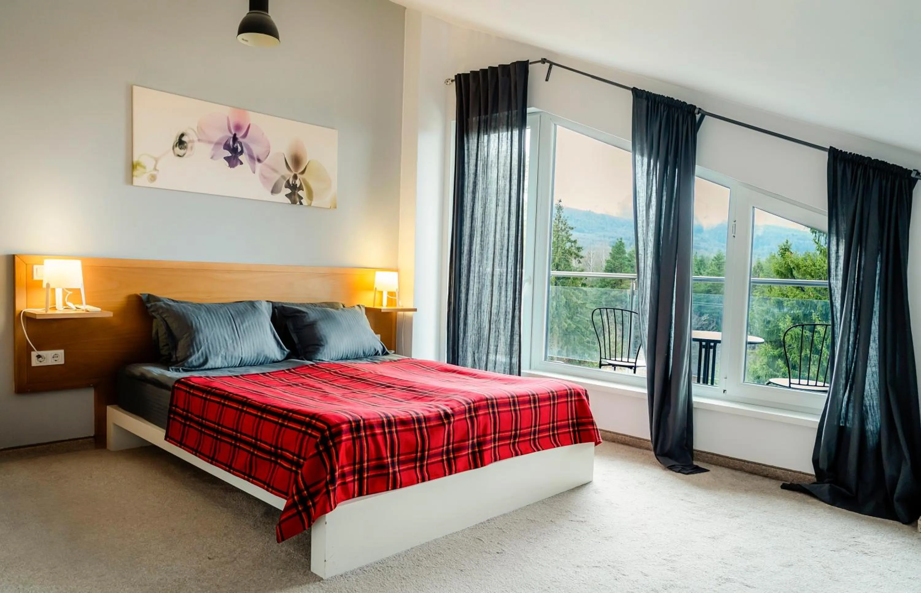 Bedroom, Bed in Saint George Palace Deluxe Collection