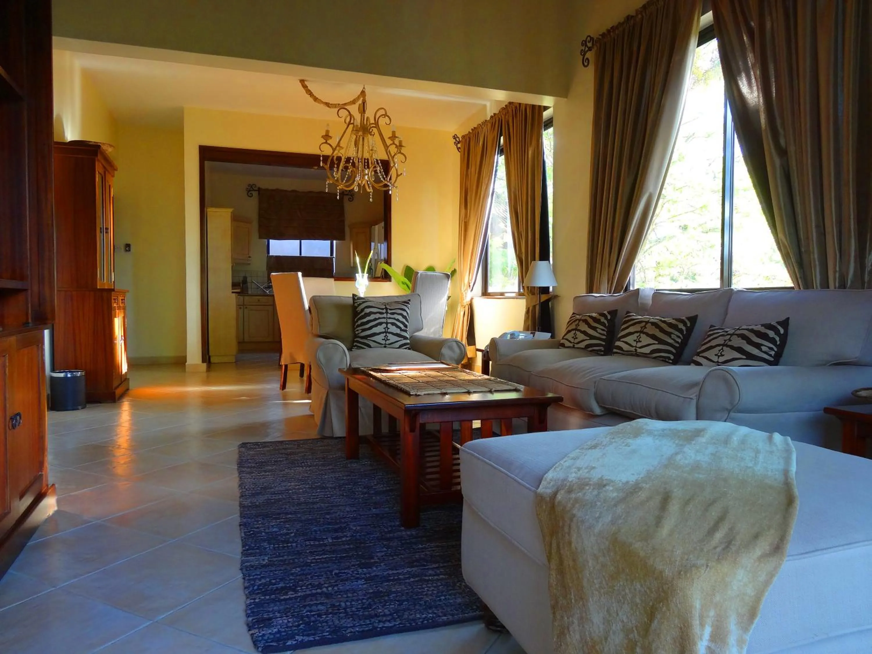 Living room, Bed in Palacina The Residence & The Suites