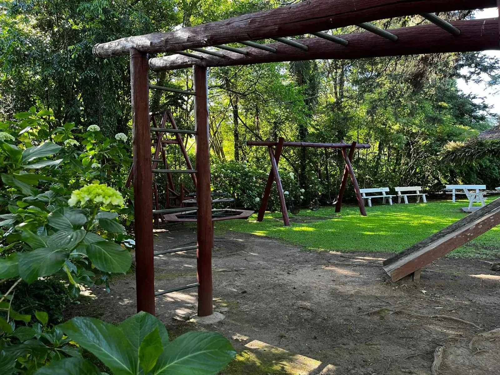Children play ground in Natur Hotel - 700m da Rua Coberta