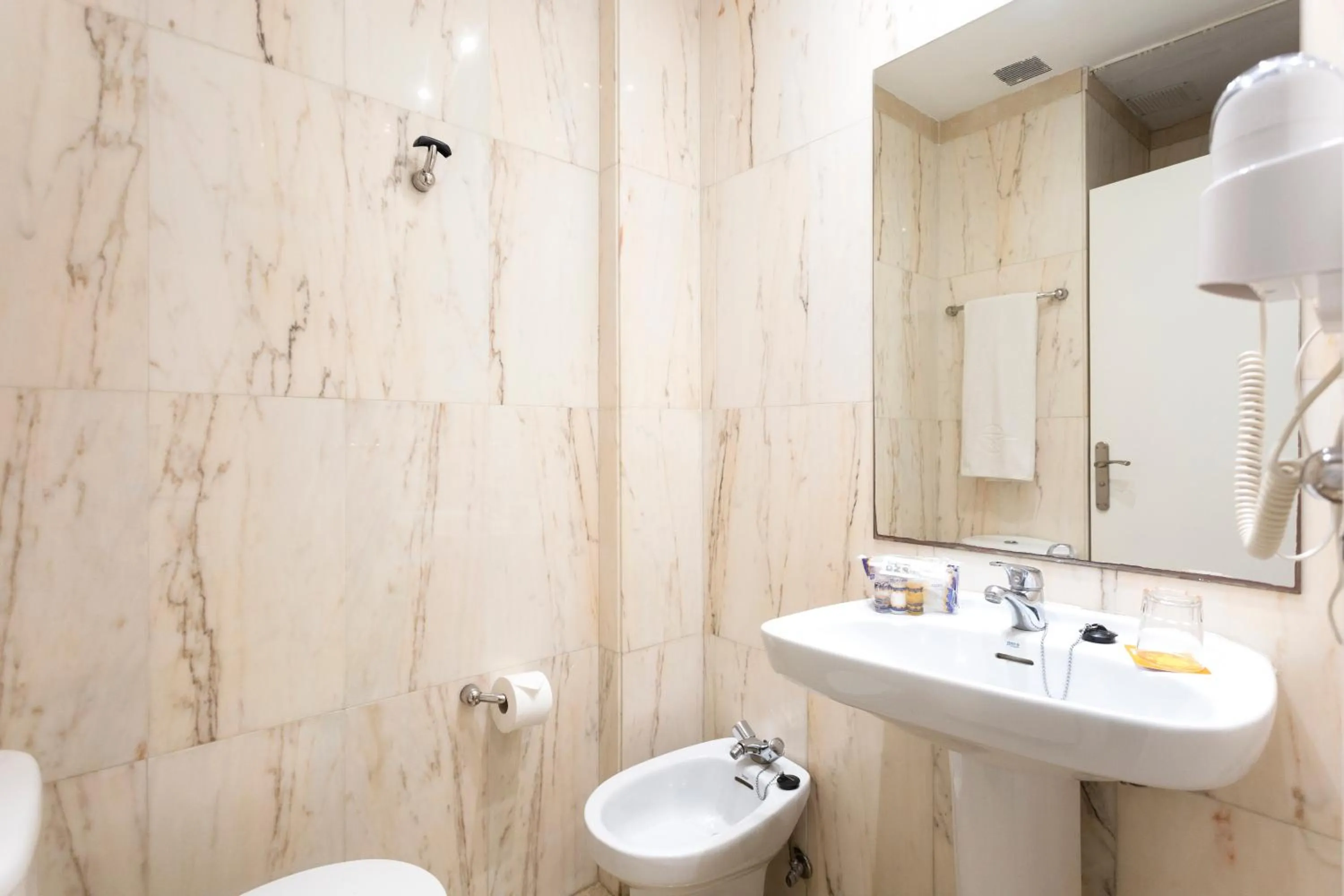 Bathroom in Globales Cortijo Blanco