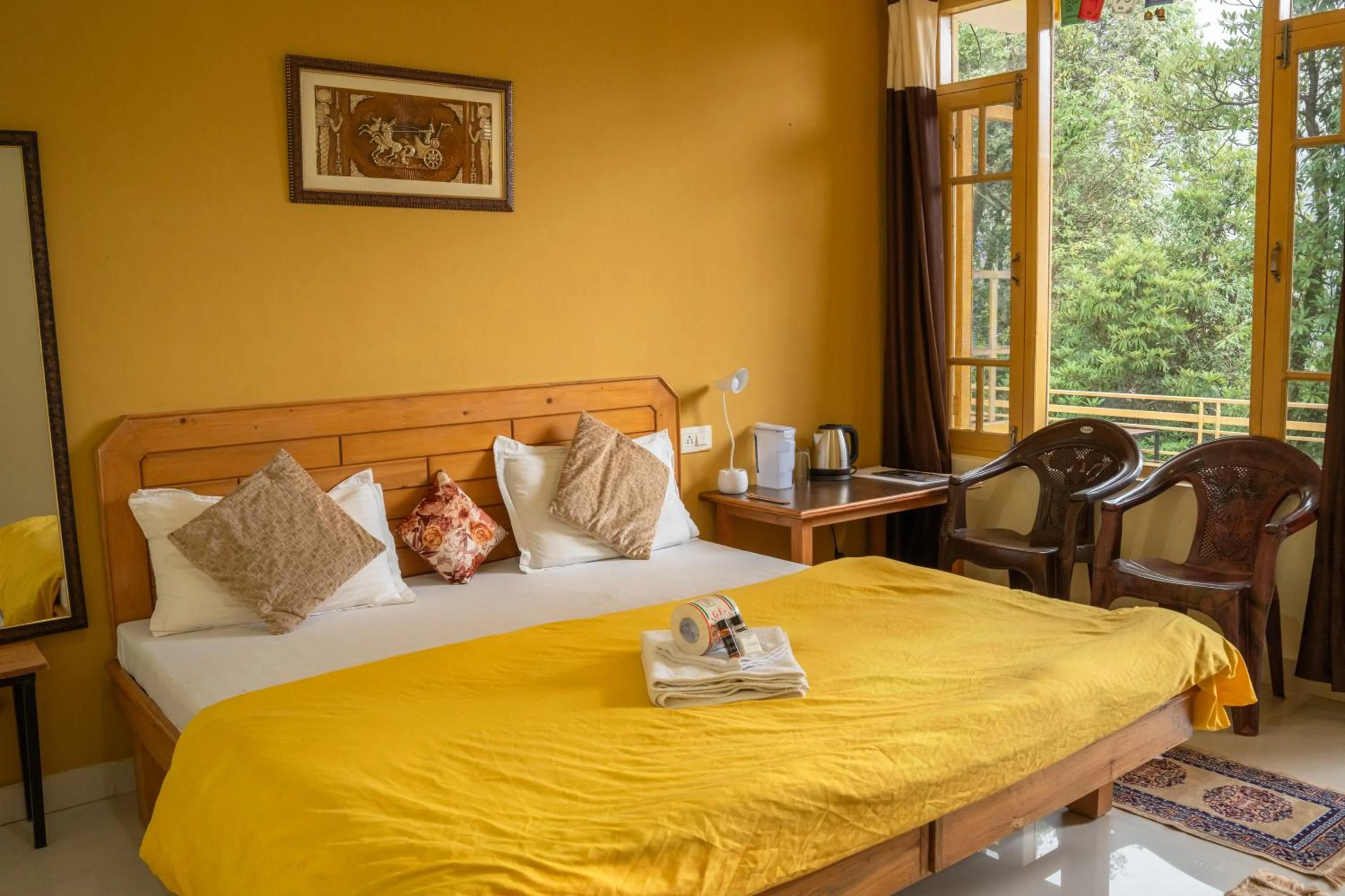 Bed in The Unmad - Dharamkot