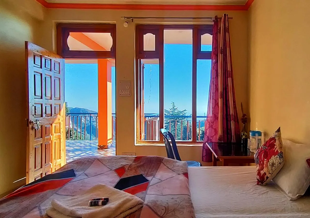 Bed in The Unmad - Dharamkot