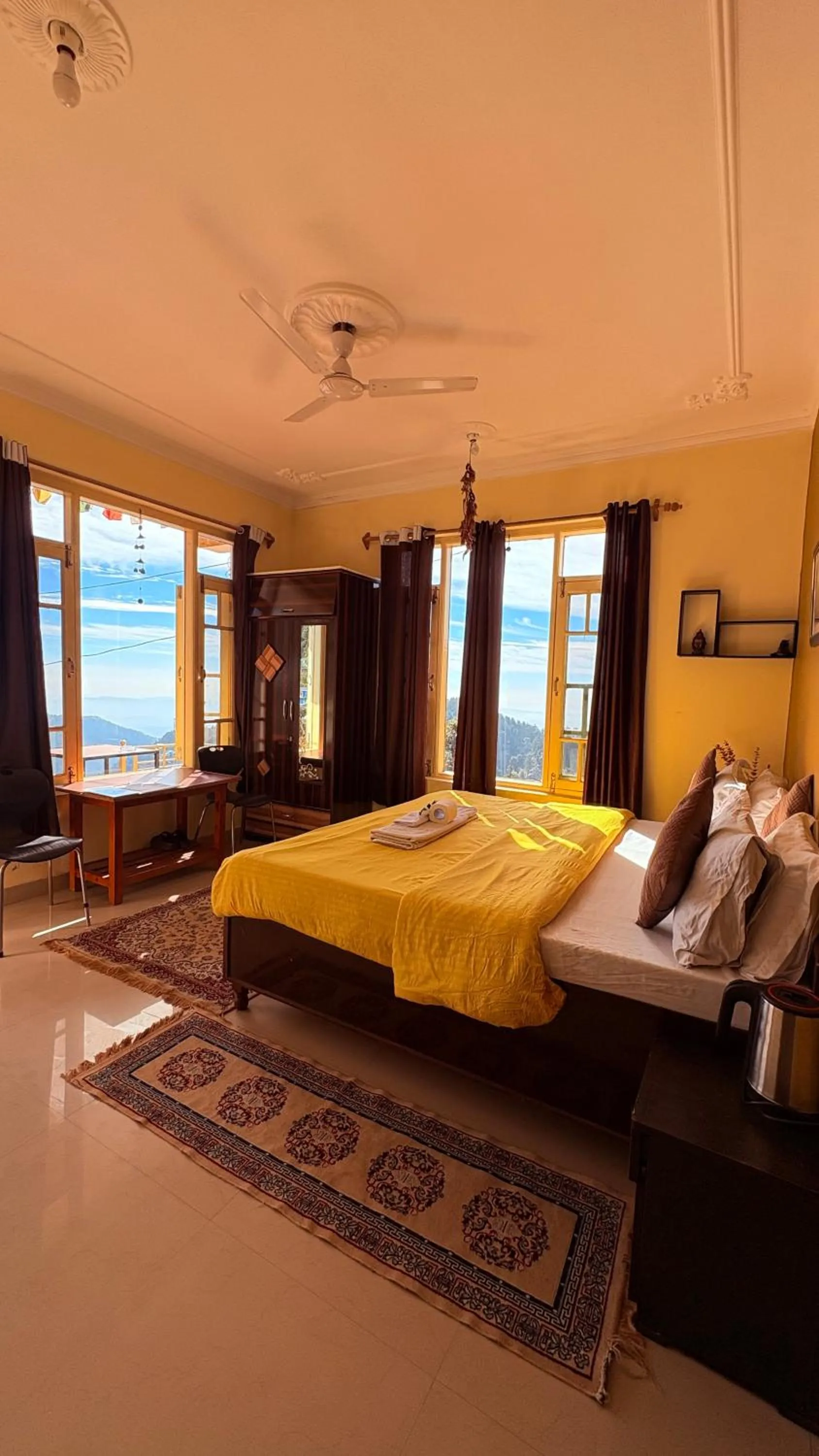 Bed in The Unmad - Dharamkot