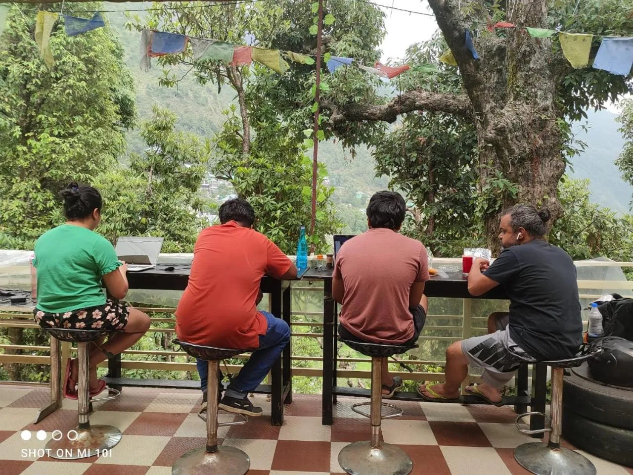 People in The Unmad - Dharamkot