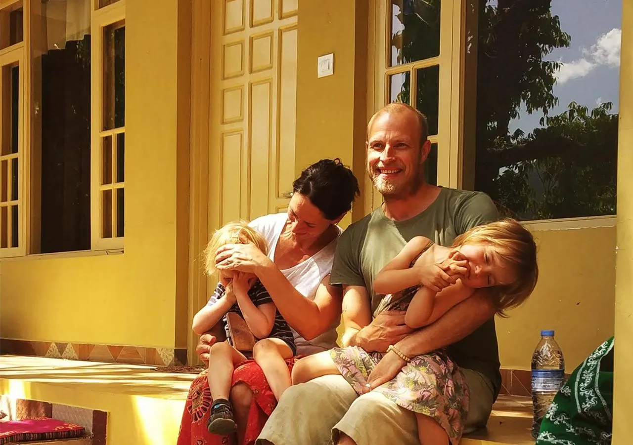 People in The Unmad - Dharamkot