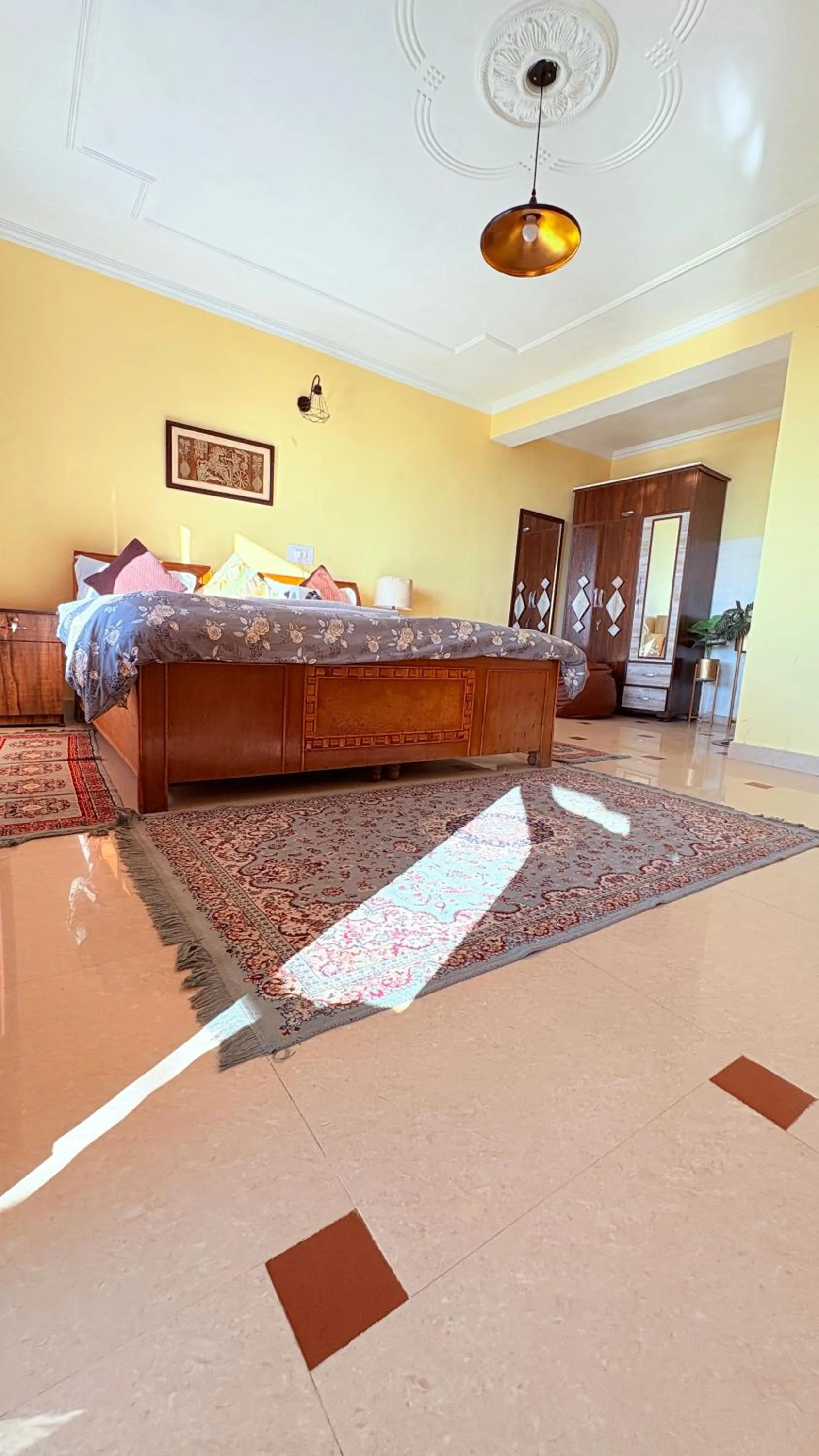 Bed in The Unmad - Dharamkot