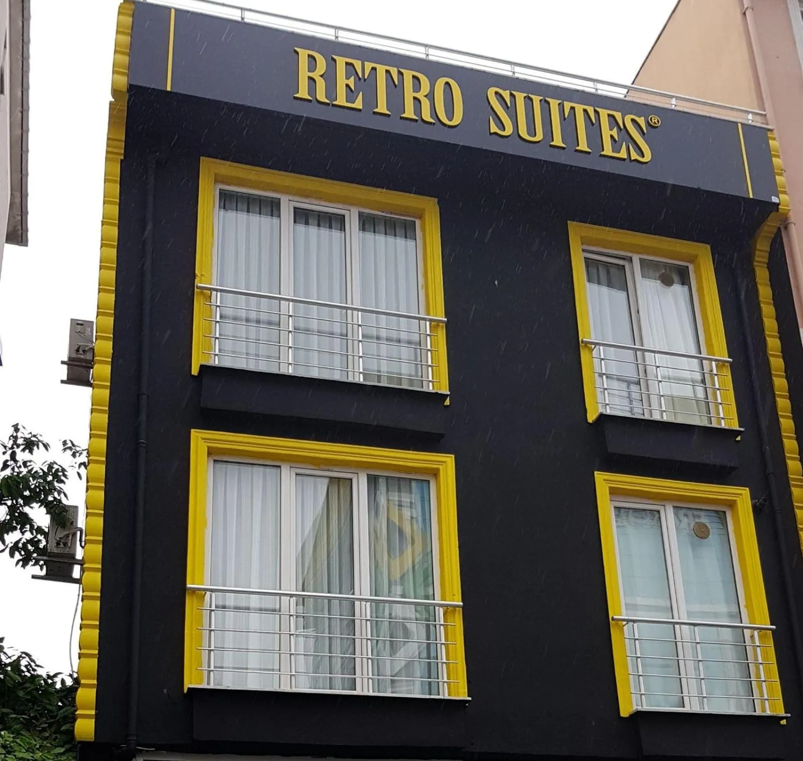 Property building in Retro Suites