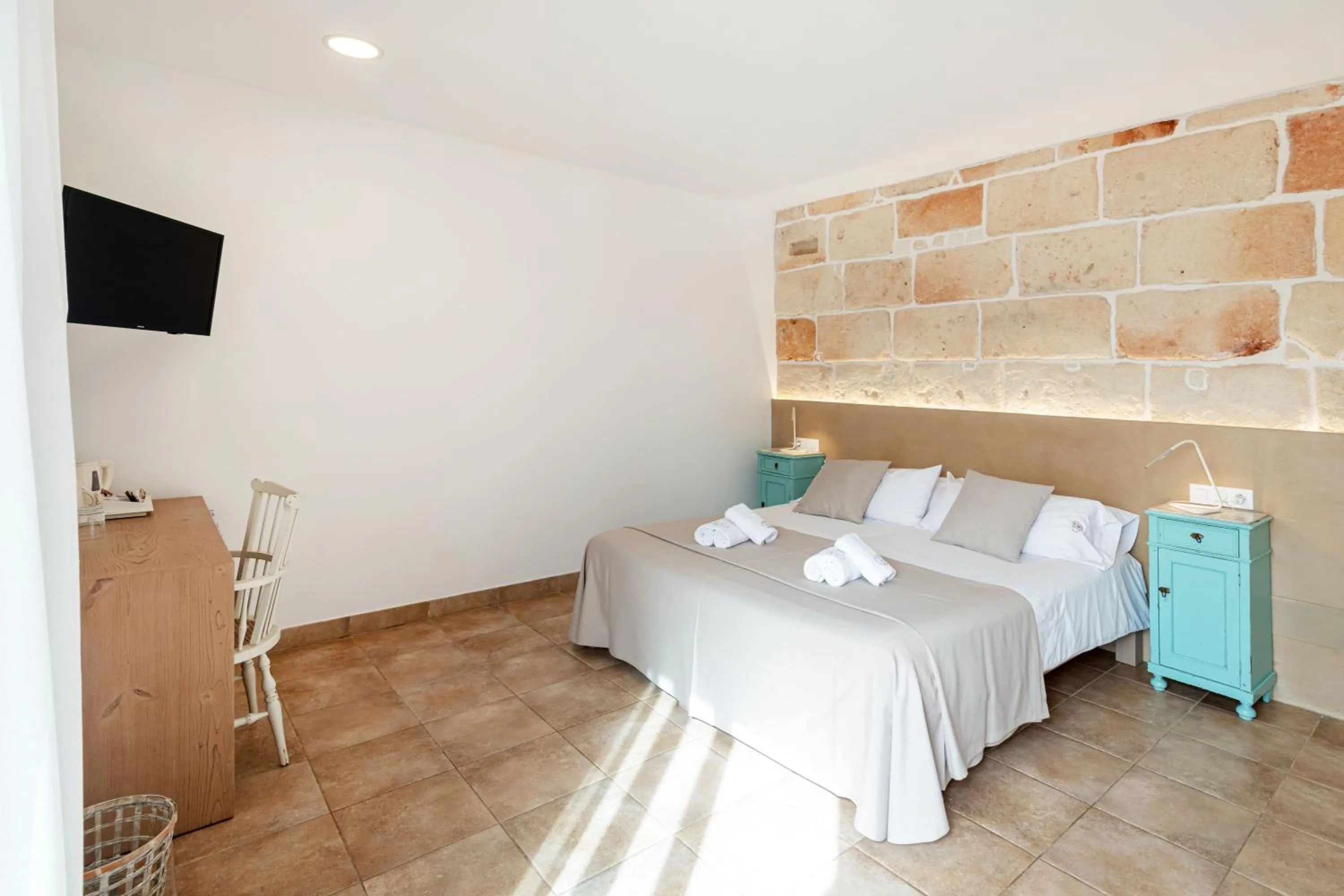 Bedroom, Bed in Agroturismo Son Juaneda