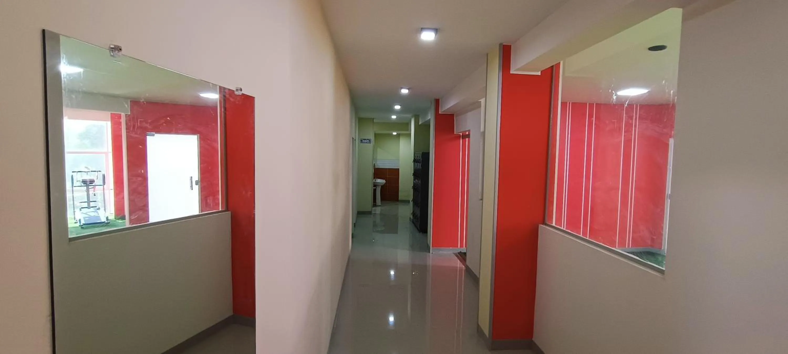 Property building in Hotel Gran Aurum