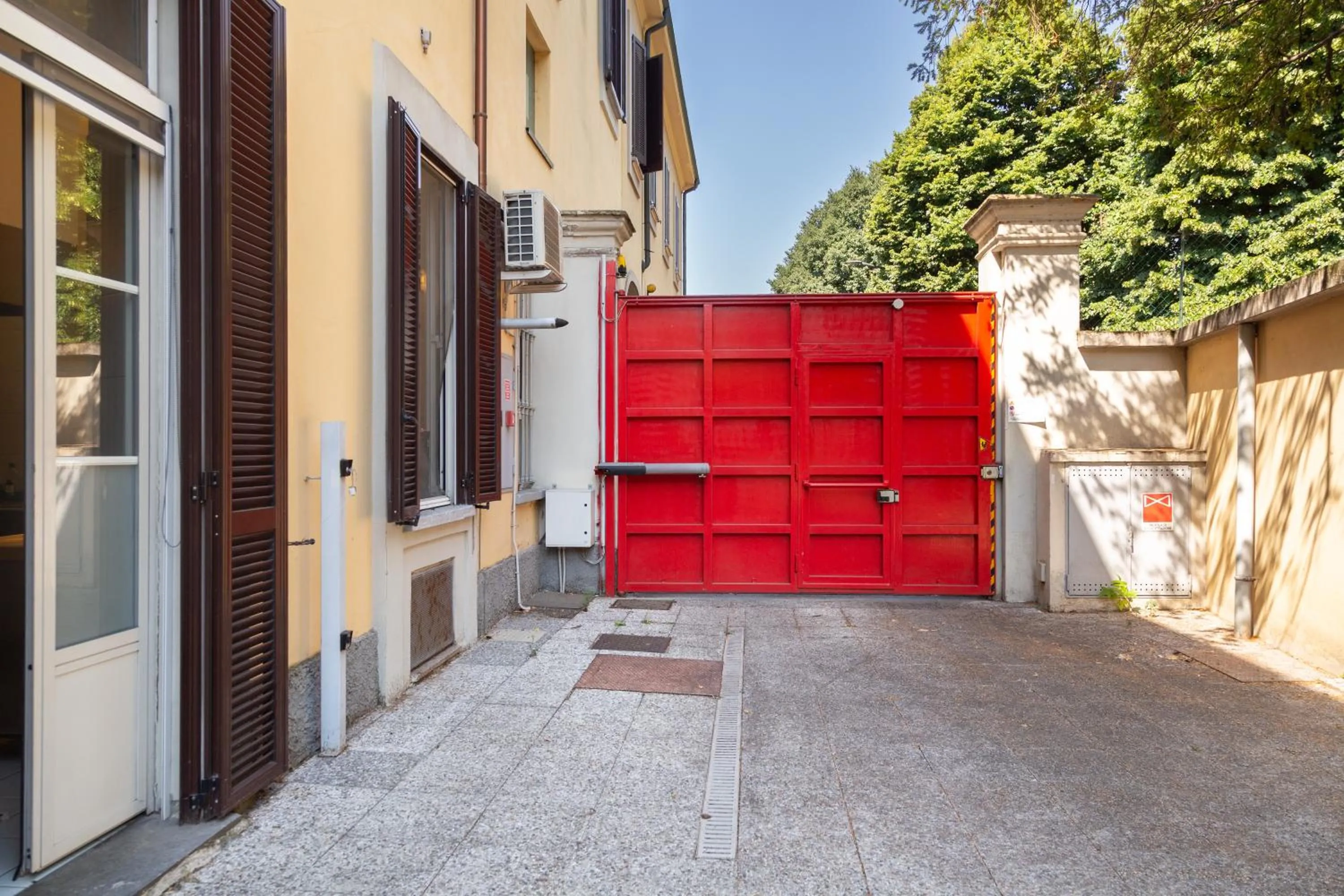 Property building in CiaoMi - Hostel & Long Stay - Milano Niguarda & Bicocca