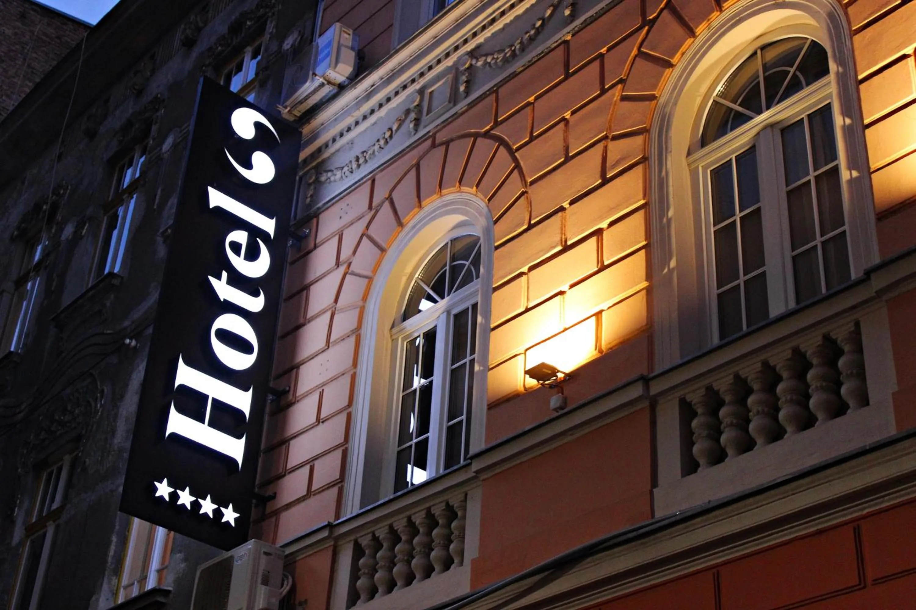 Facade/entrance in Hotel Story