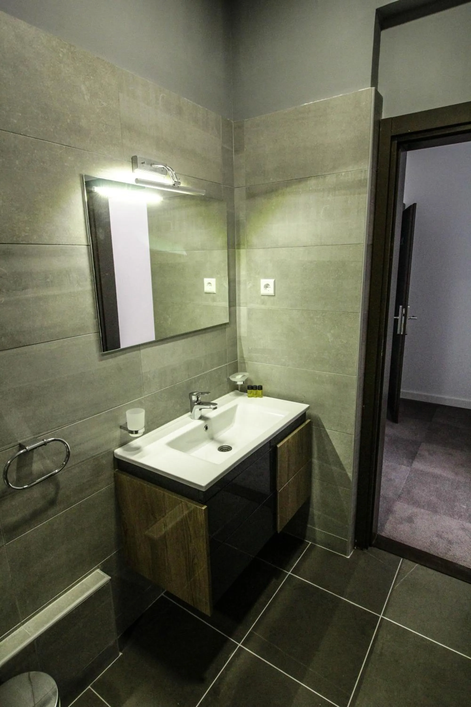 Toilet in Hotel Story